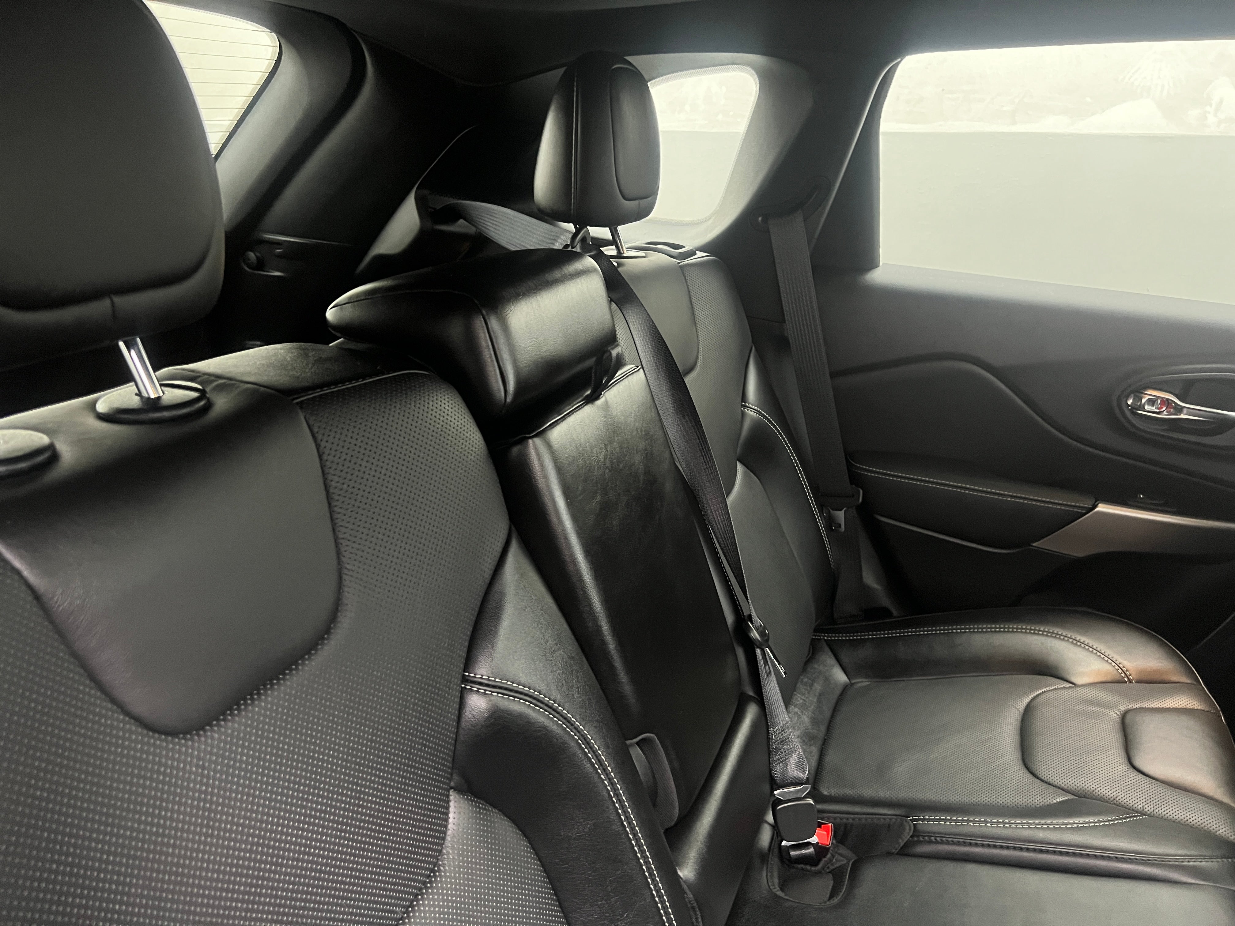 2021 Jeep Cherokee 80th Anniversary 5