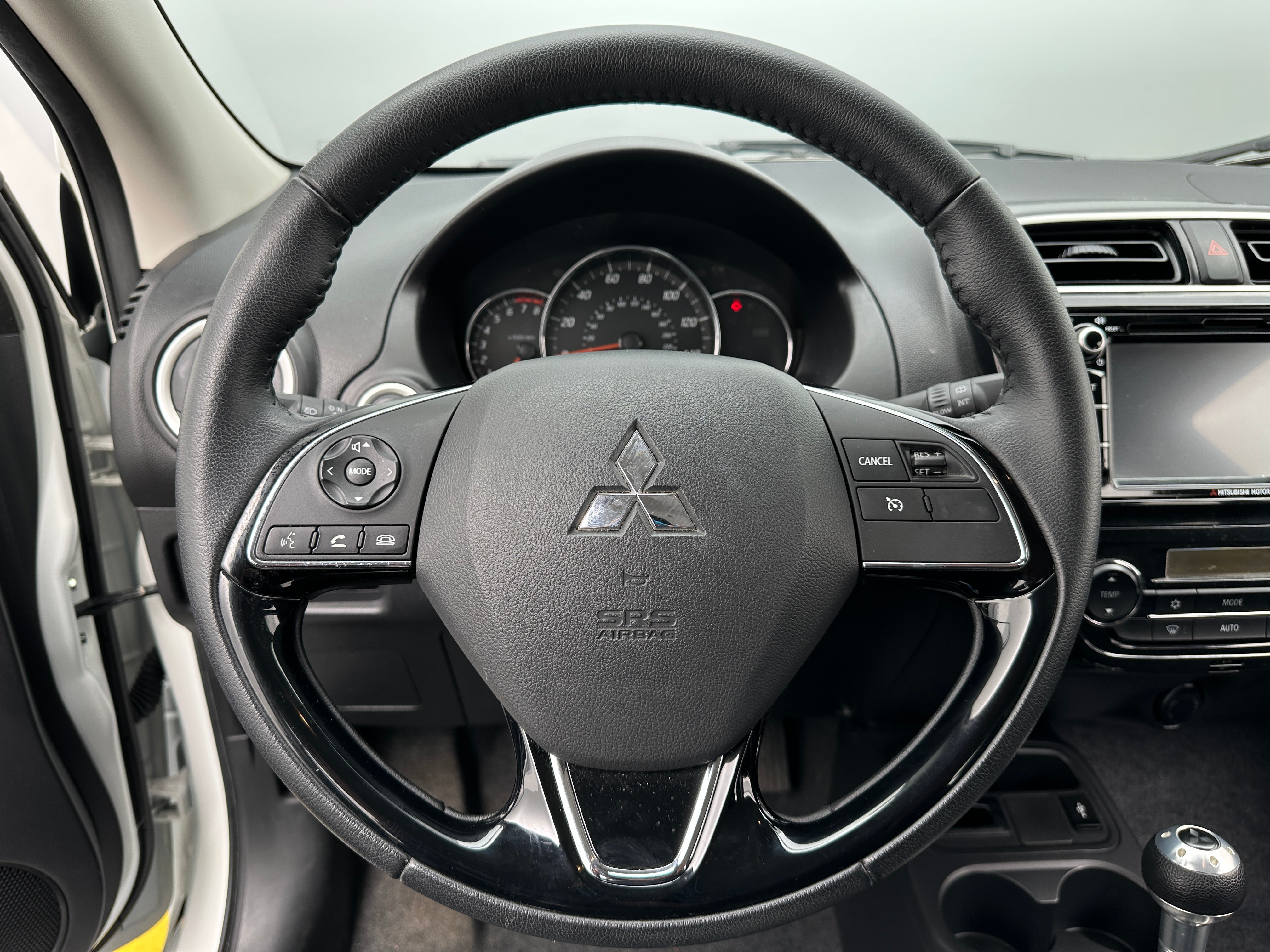 2018 Mitsubishi Mirage SE 5