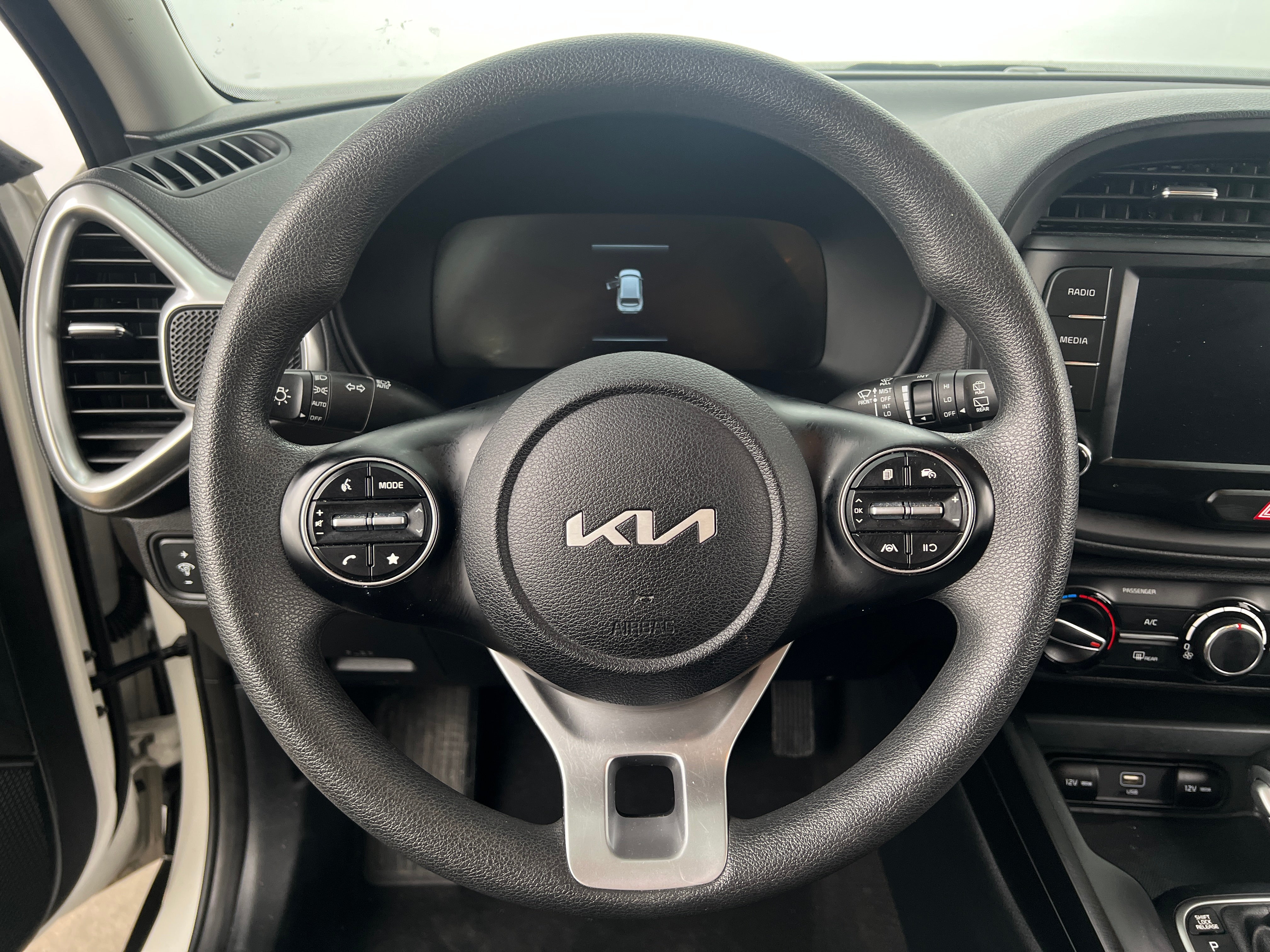 2023 Kia Soul LX 5