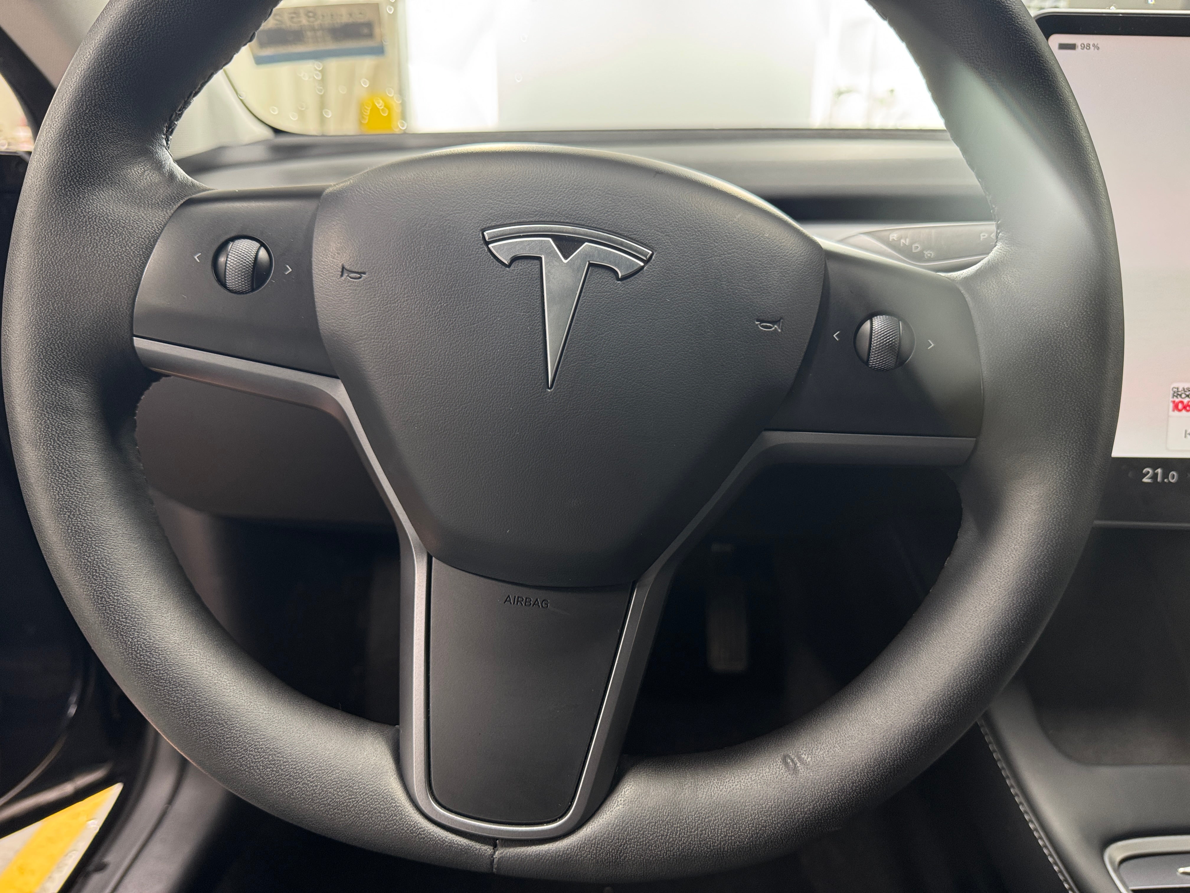 2023 Tesla Model 3 Standard Range 4