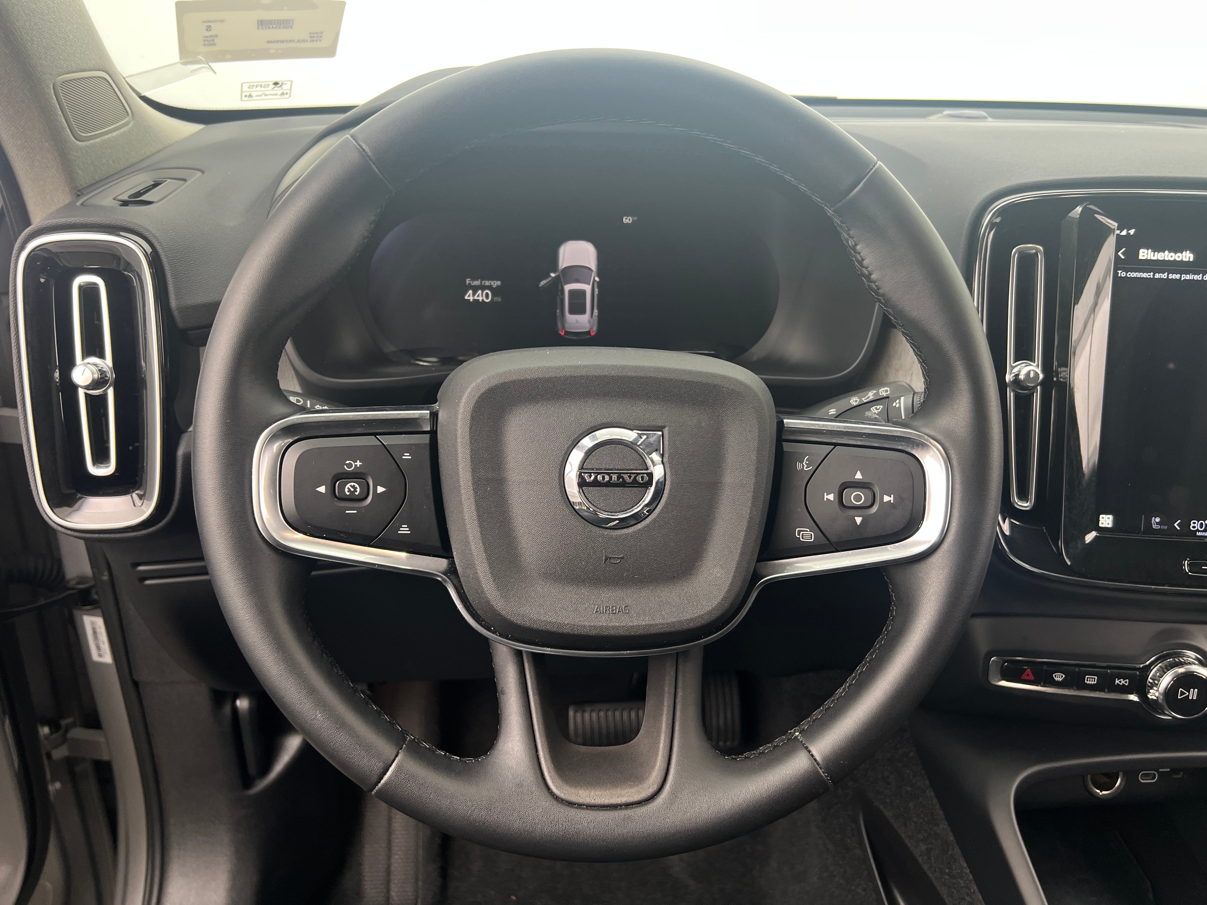 2024 Volvo XC40 B5 Plus 5