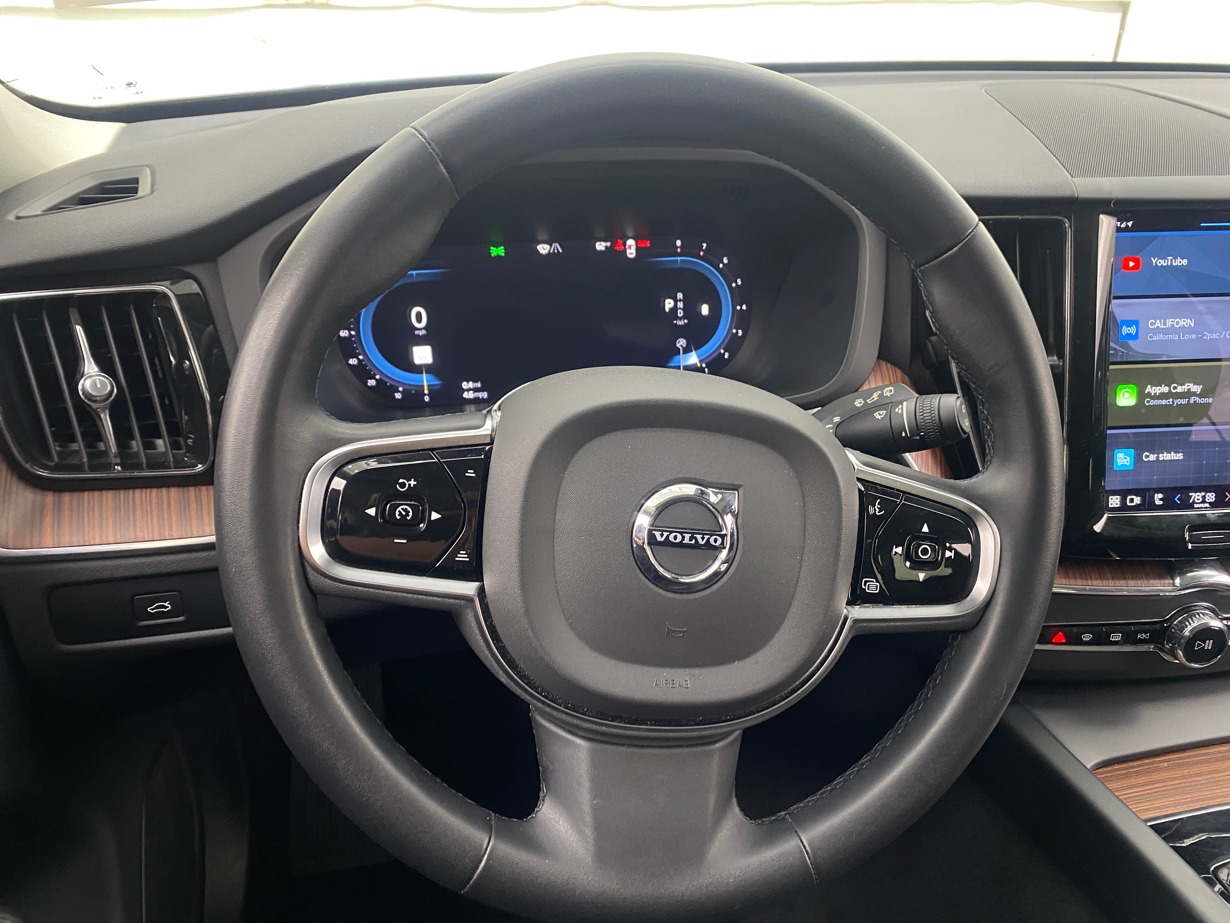 2023 Volvo XC60 B5 Plus 4