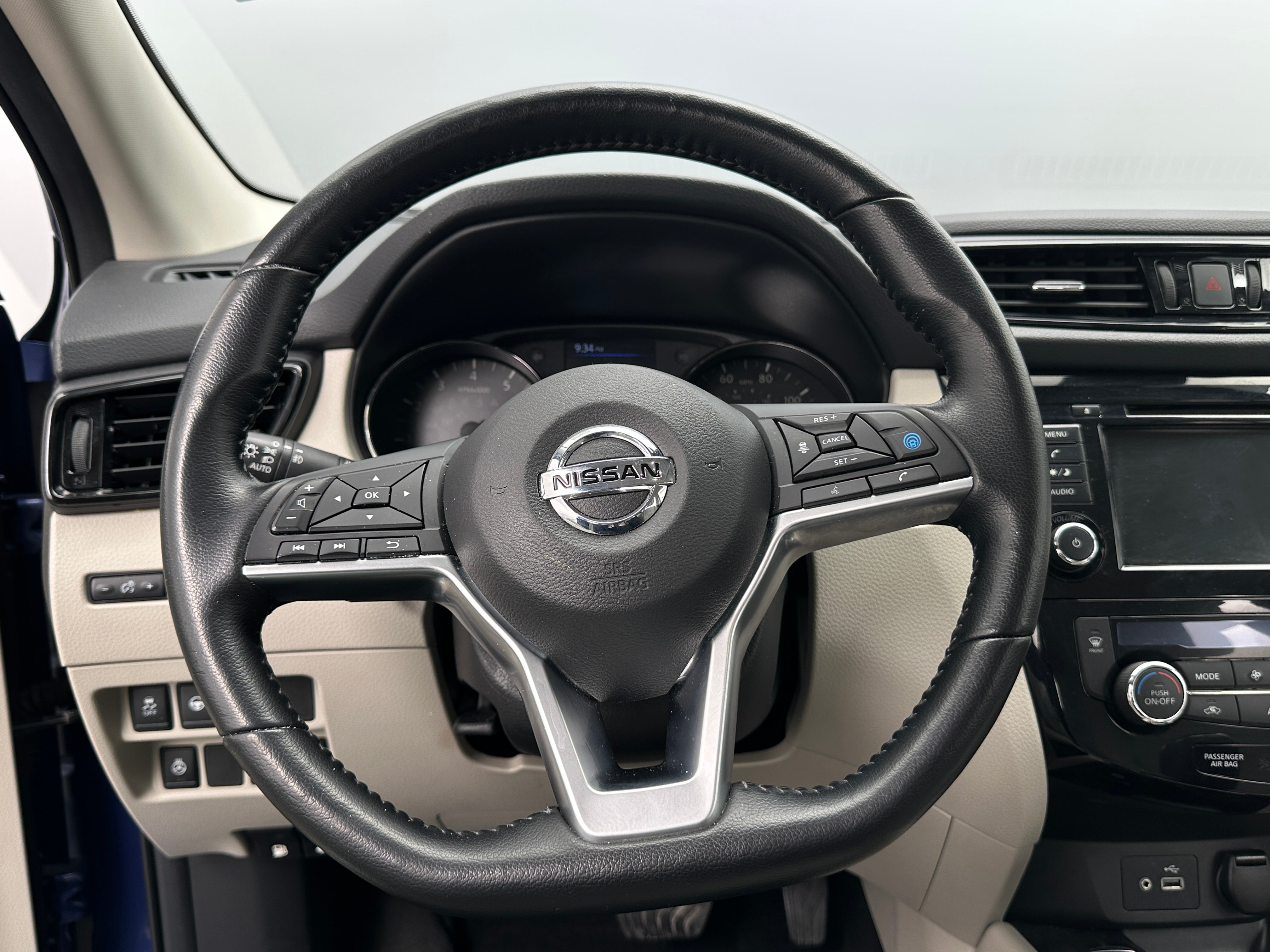 2022 Nissan Rogue Sport SV 5