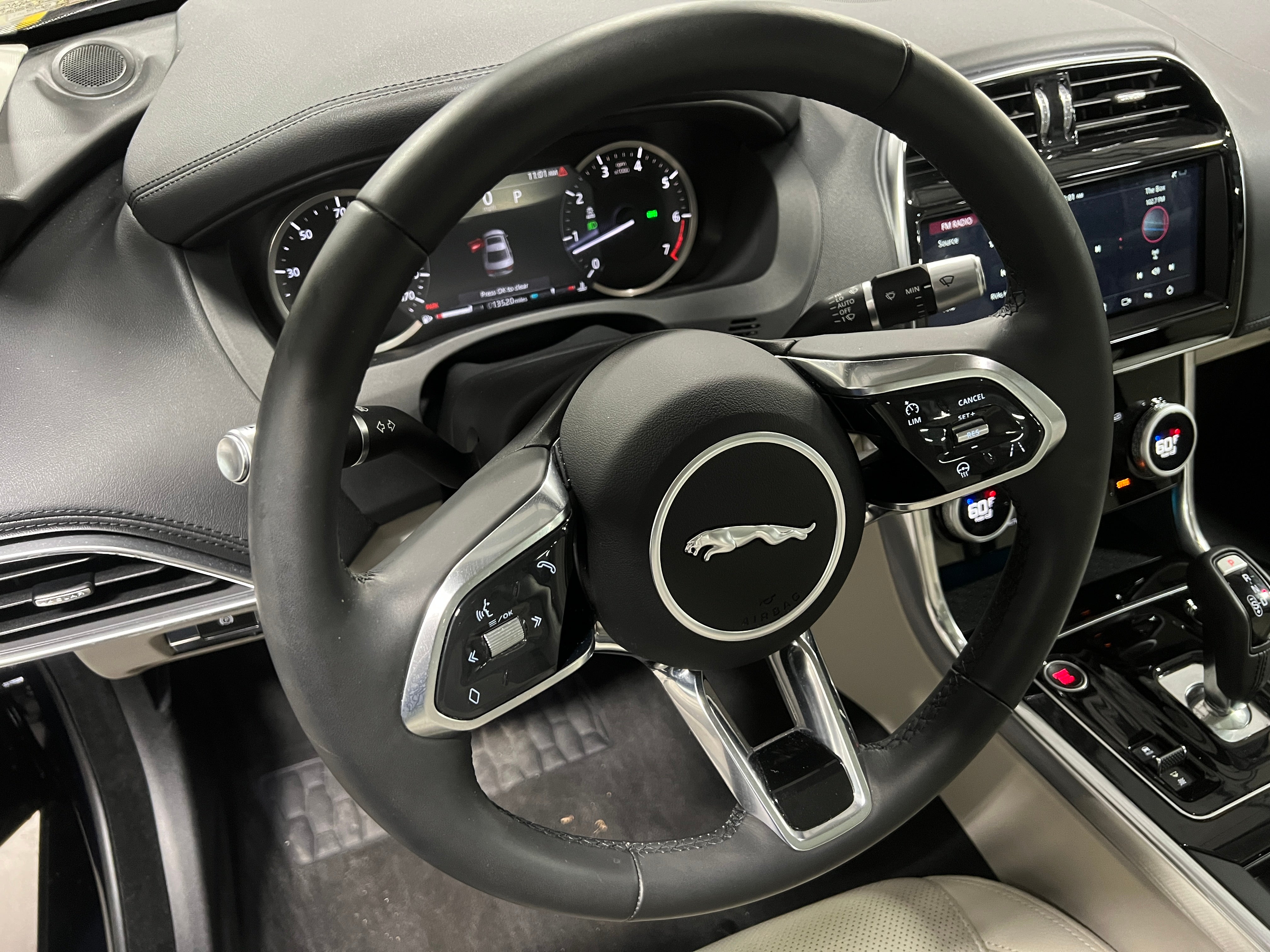 2020 Jaguar XE S 5