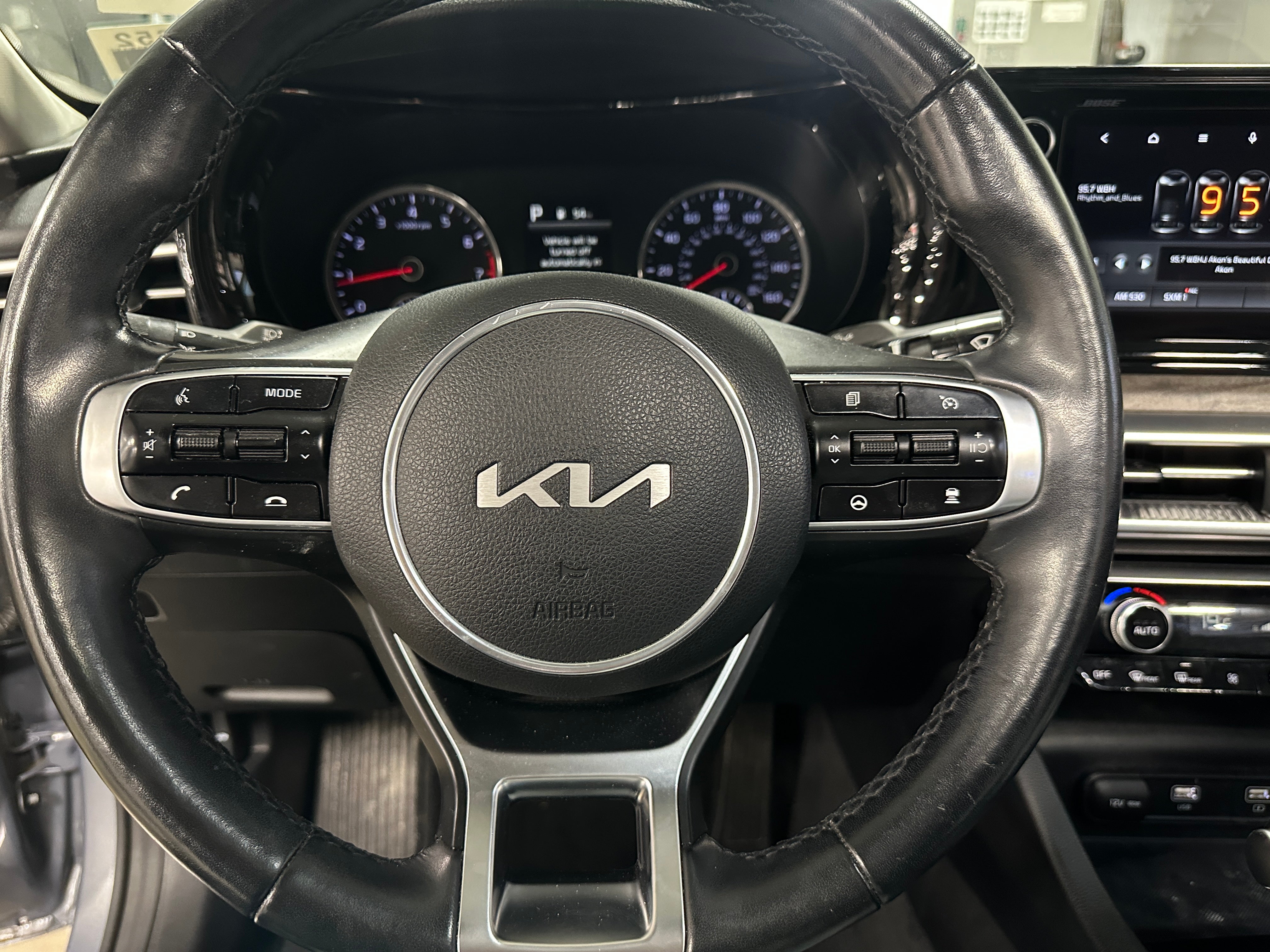 2022 Kia K5 EX 5