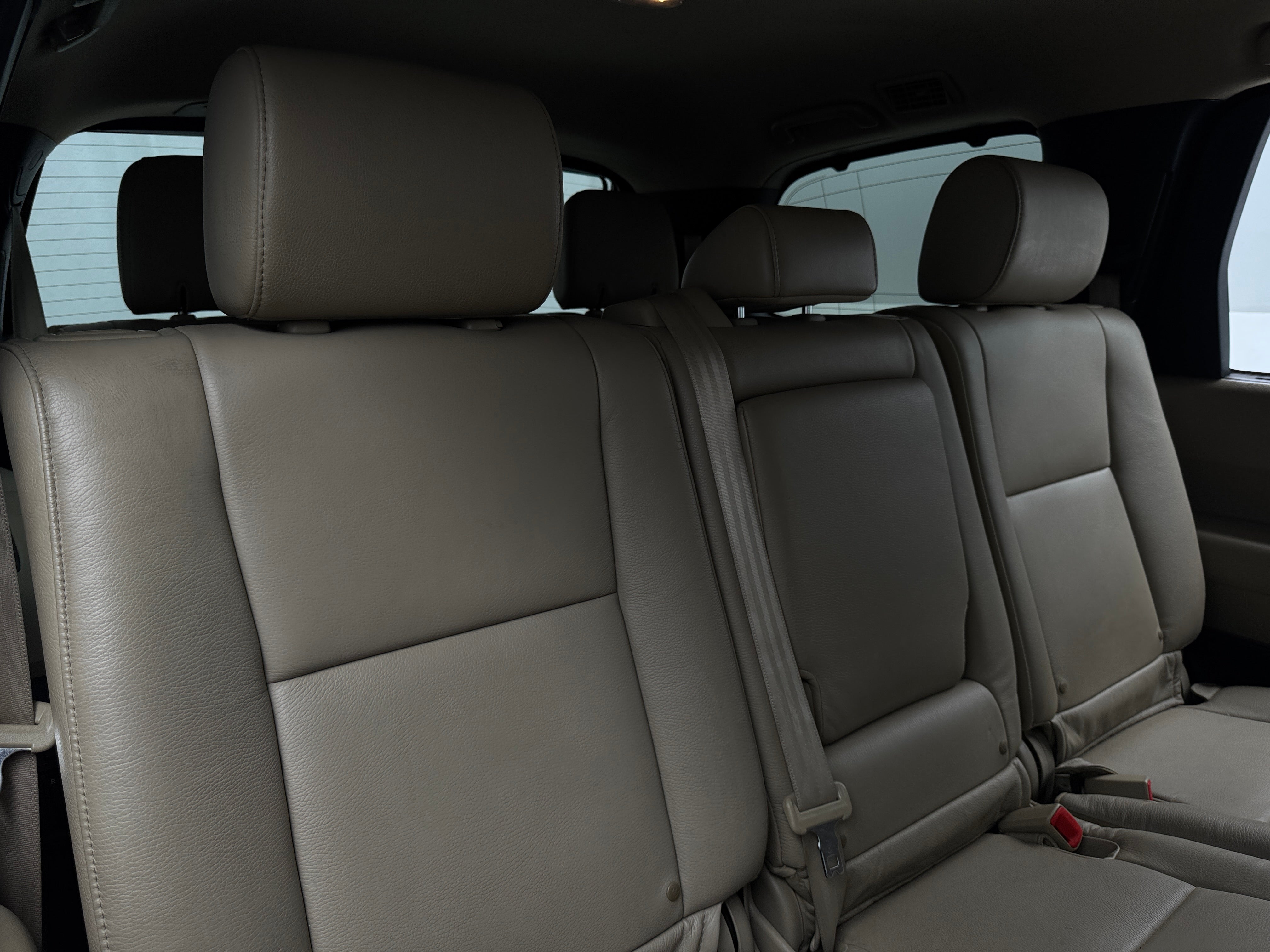 2014 Toyota Sequoia Limited 5