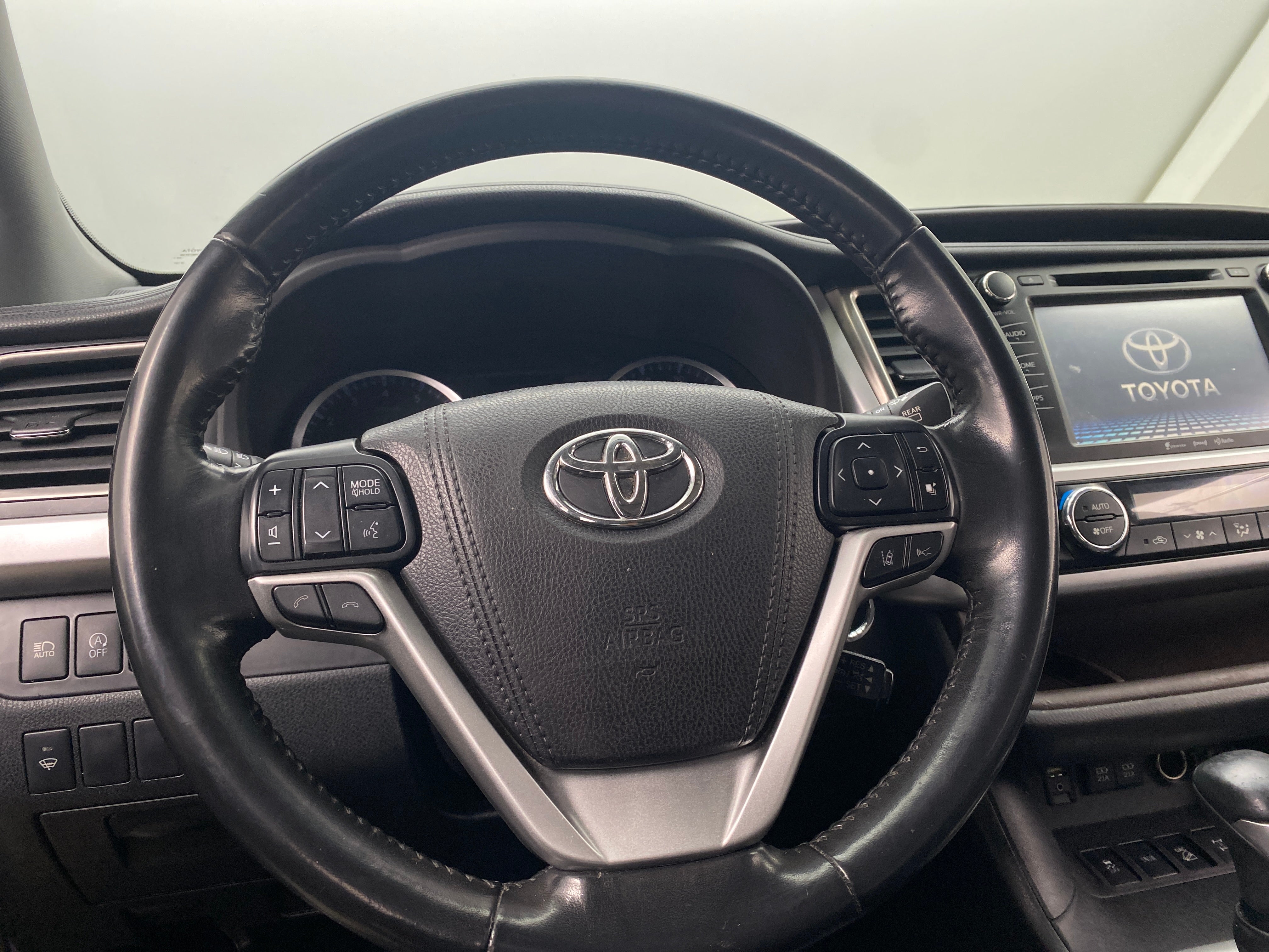 2017 Toyota Highlander XLE 4