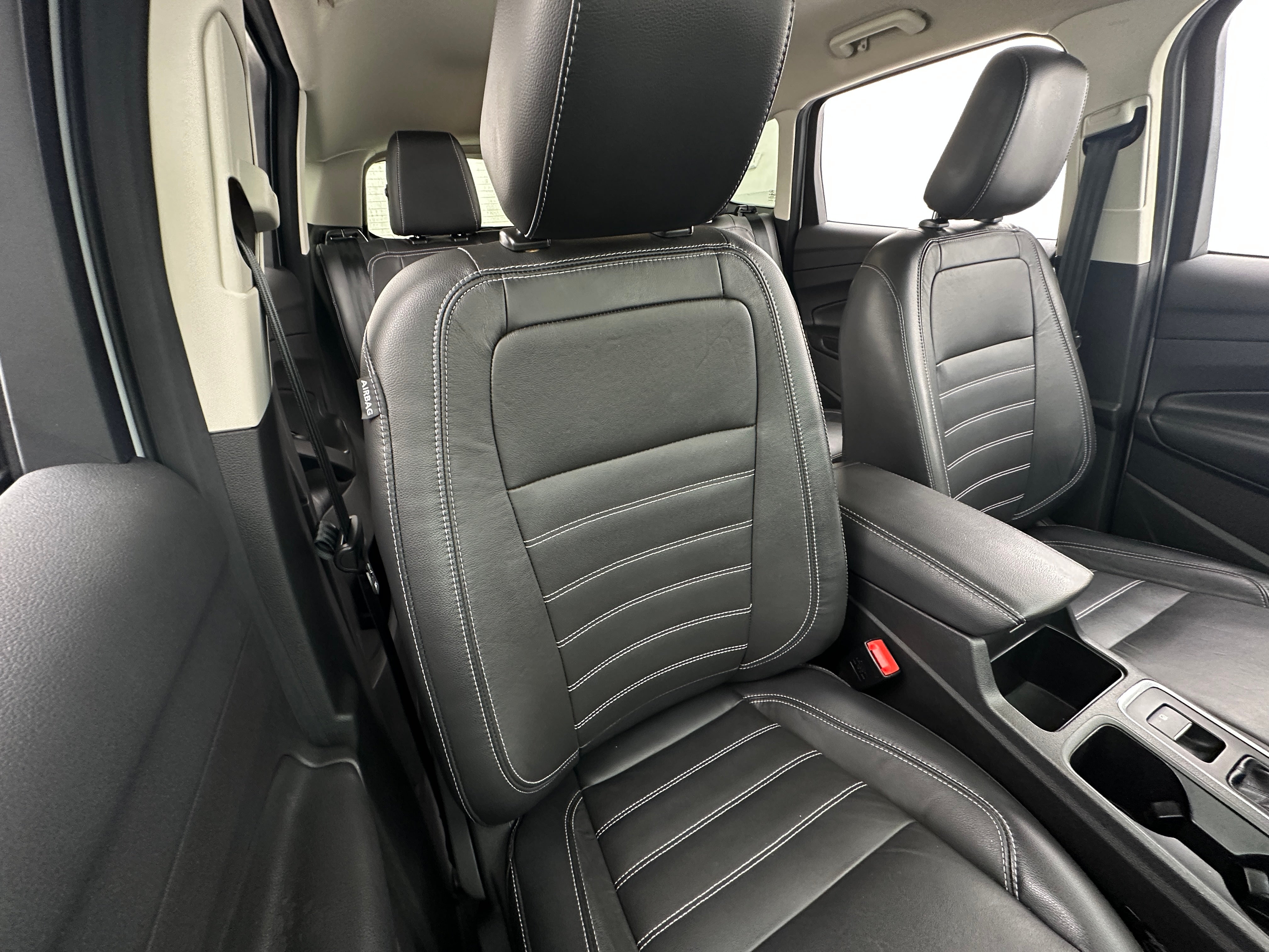 2018 Ford Escape SEL 2