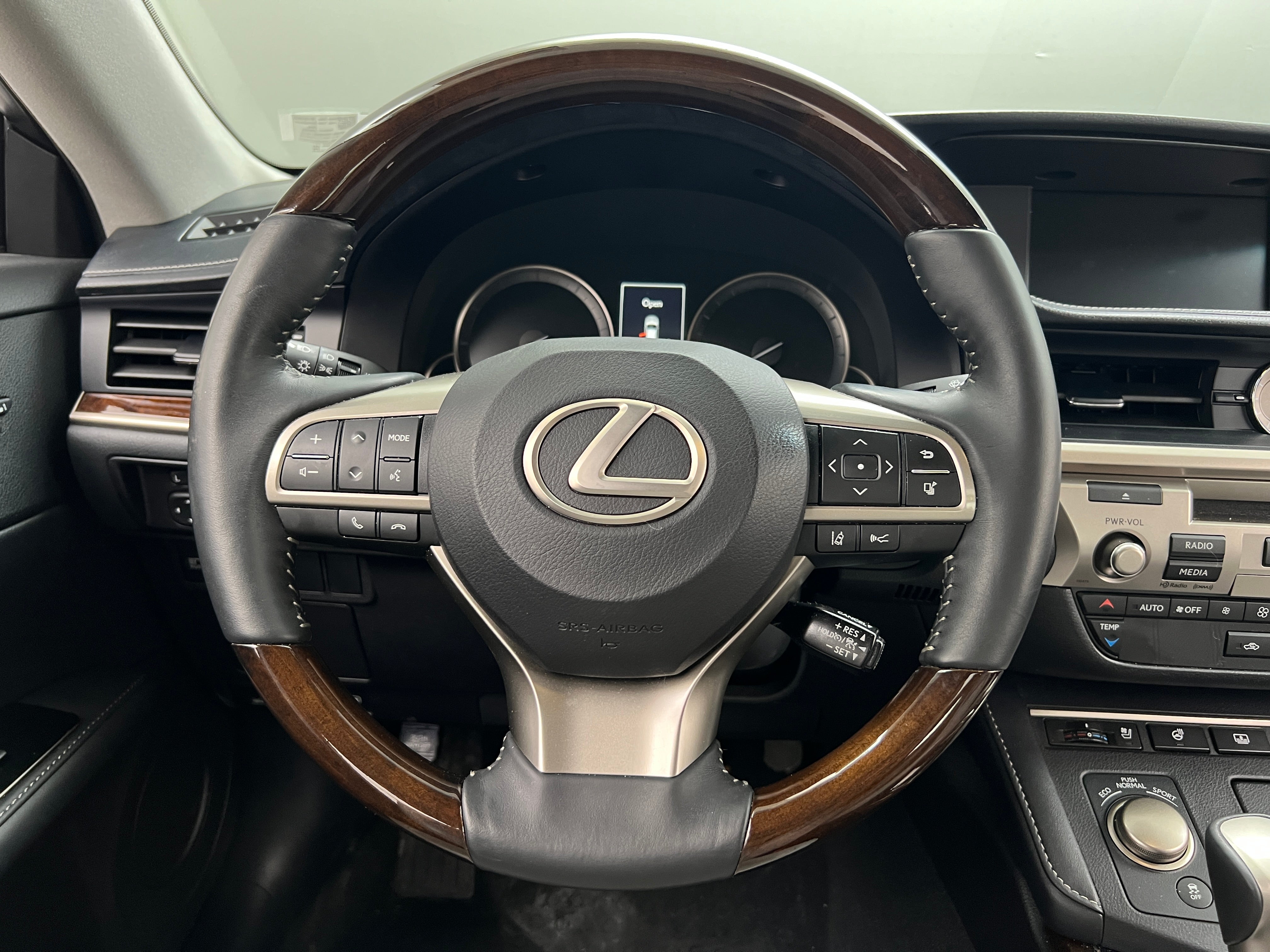 2016 Lexus ES 350 4