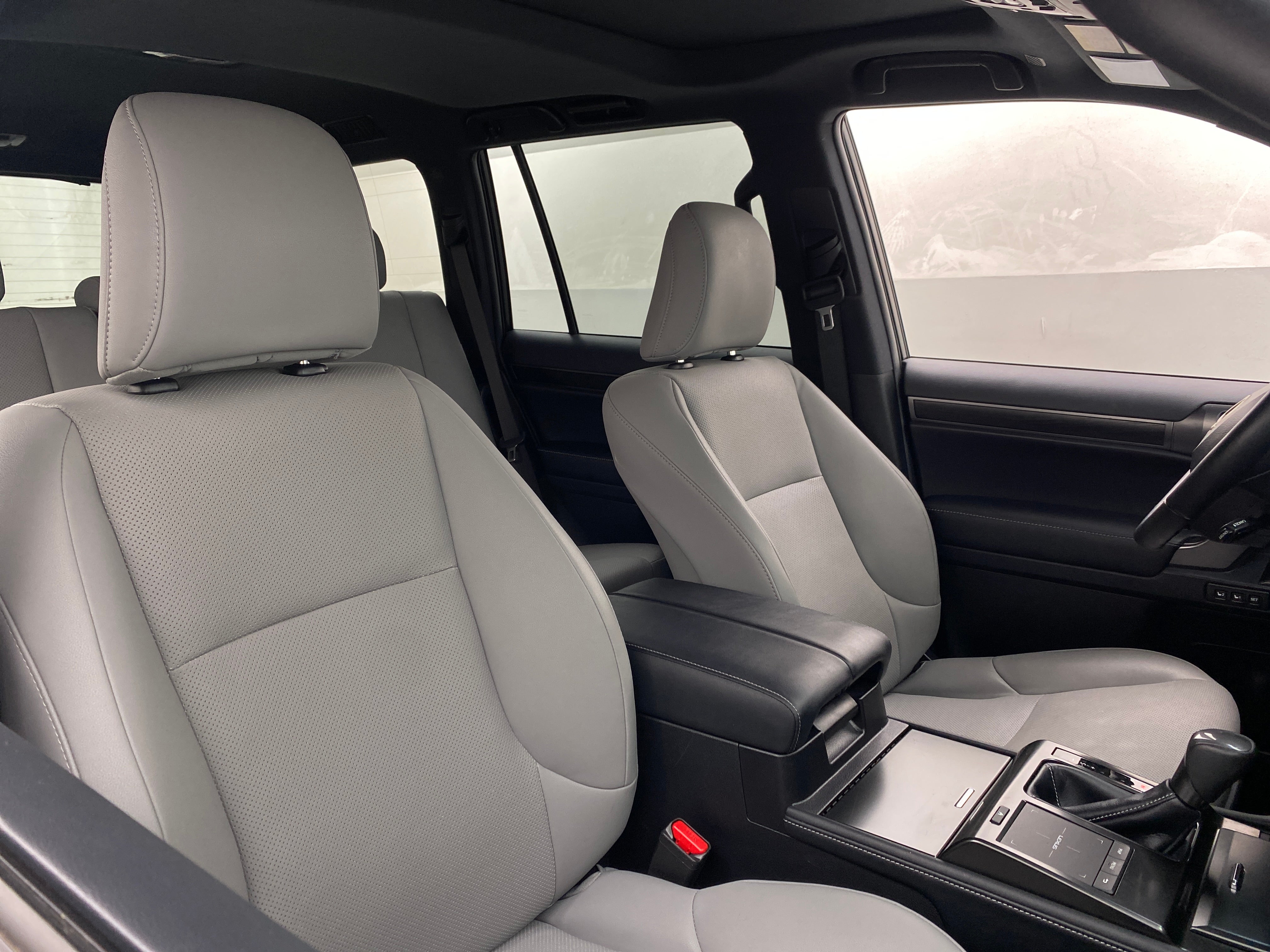 2023 Lexus GX 460 2