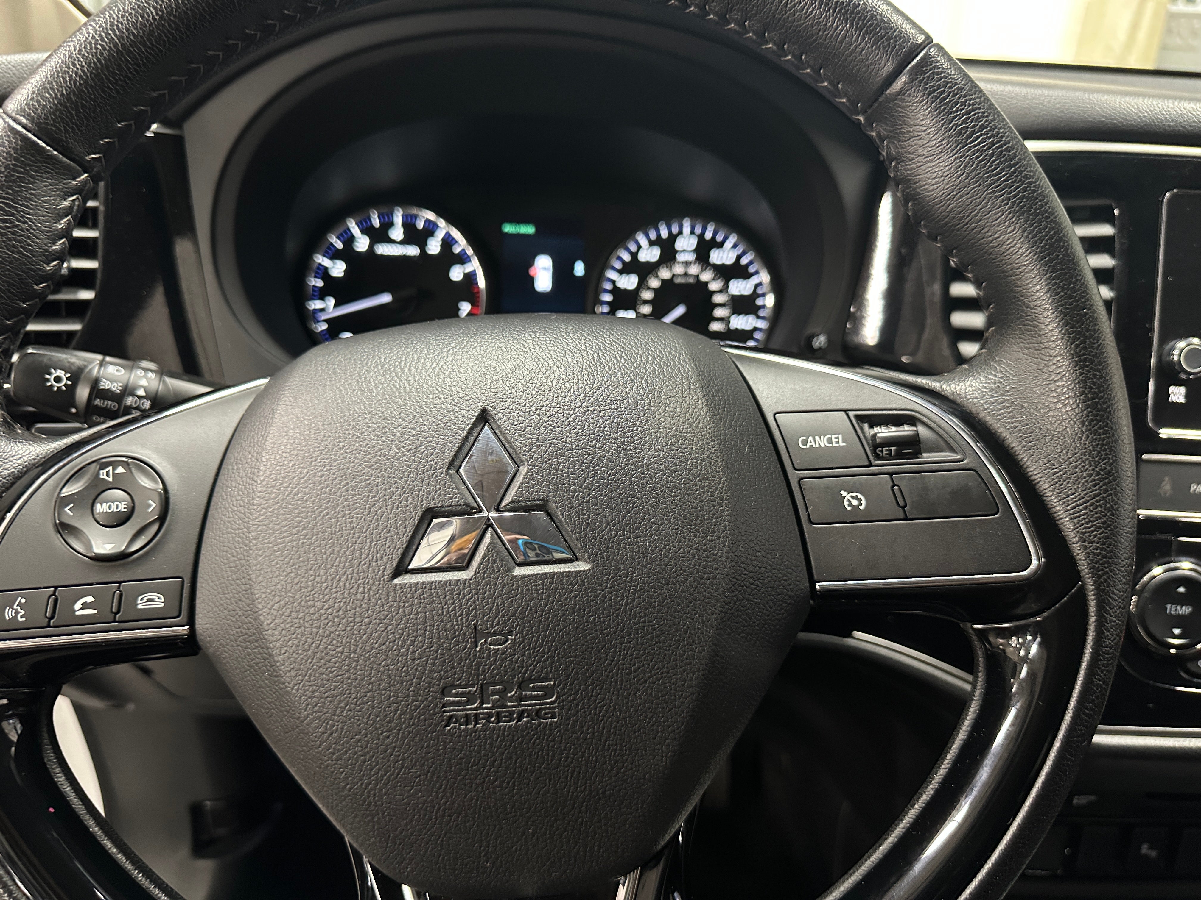 2019 Mitsubishi Outlander SEL 4