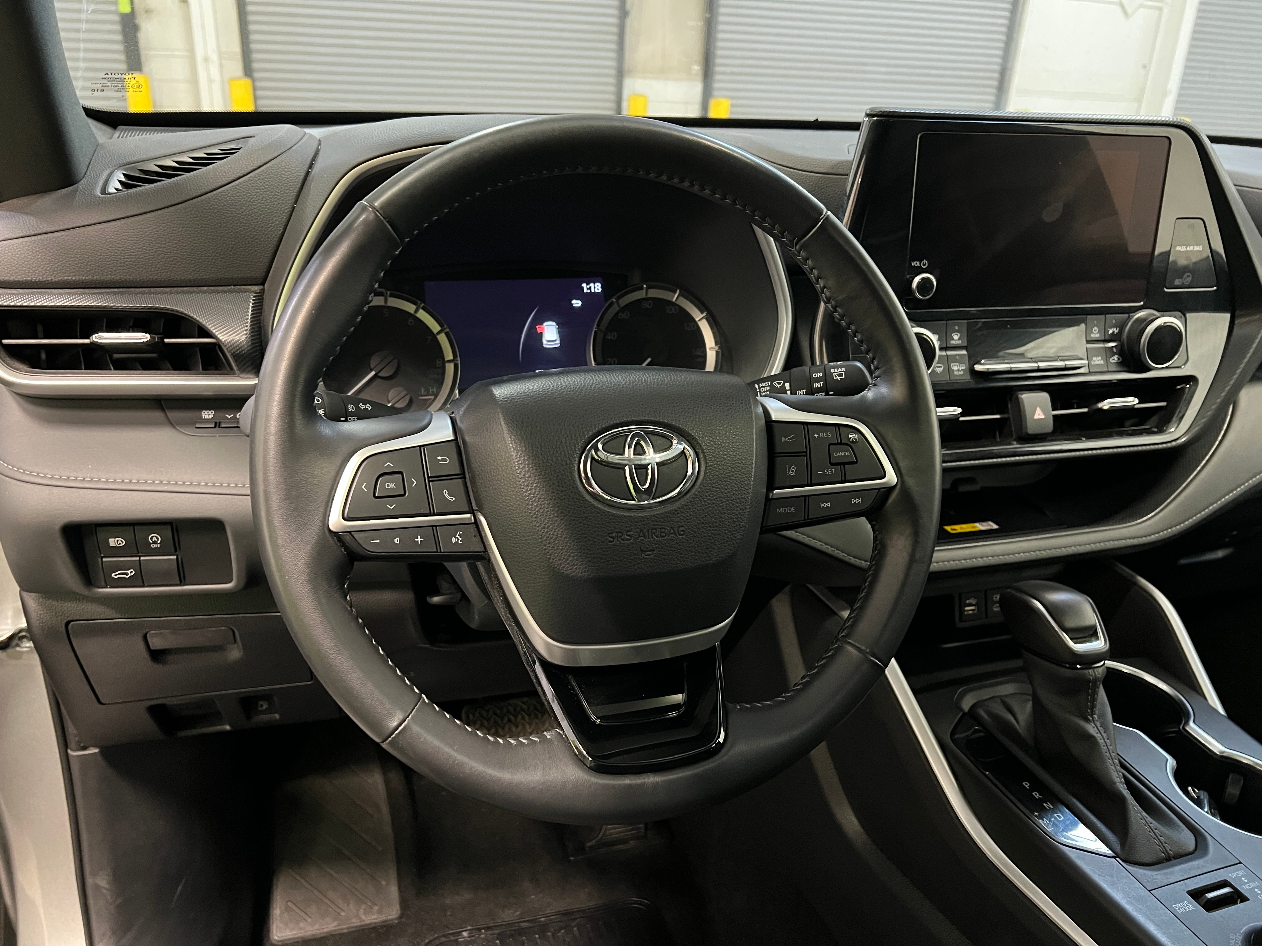 2024 Toyota Highlander XSE 5