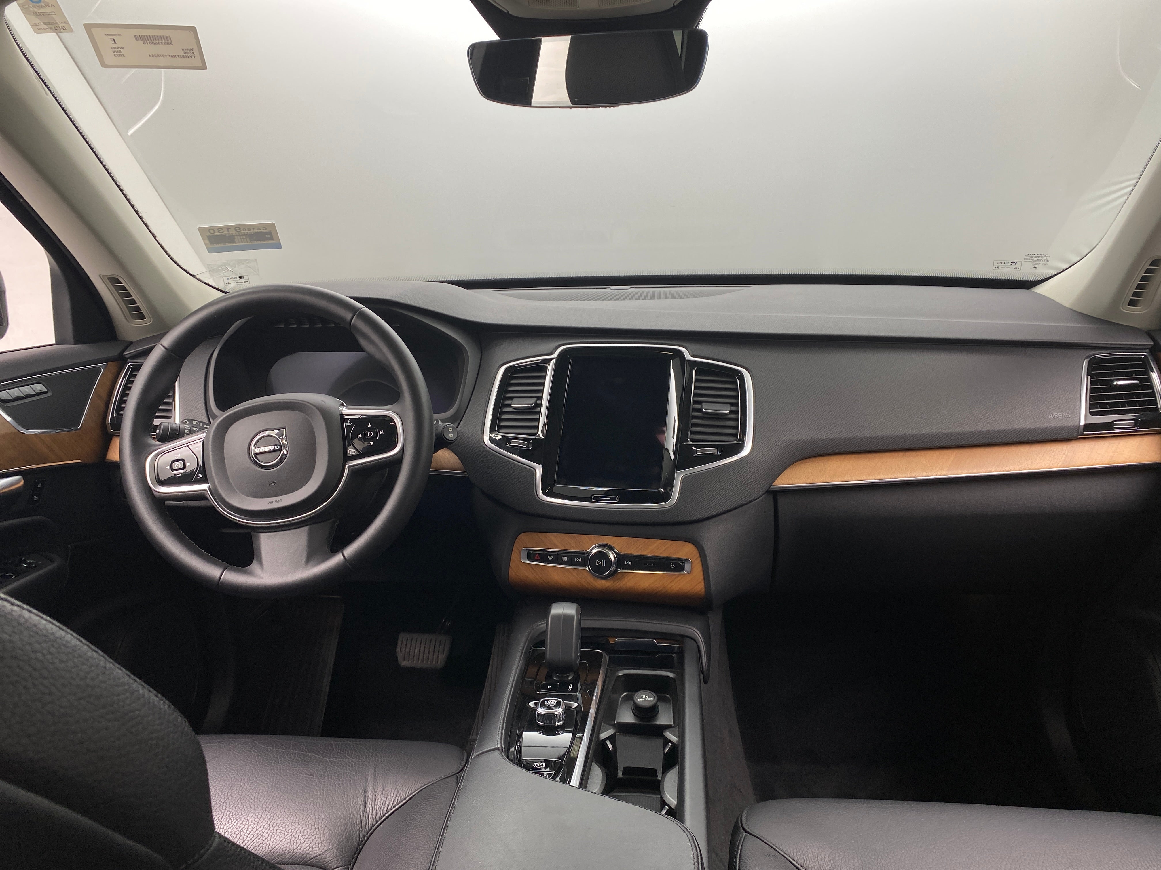 2023 Volvo XC90 B6 Plus 3