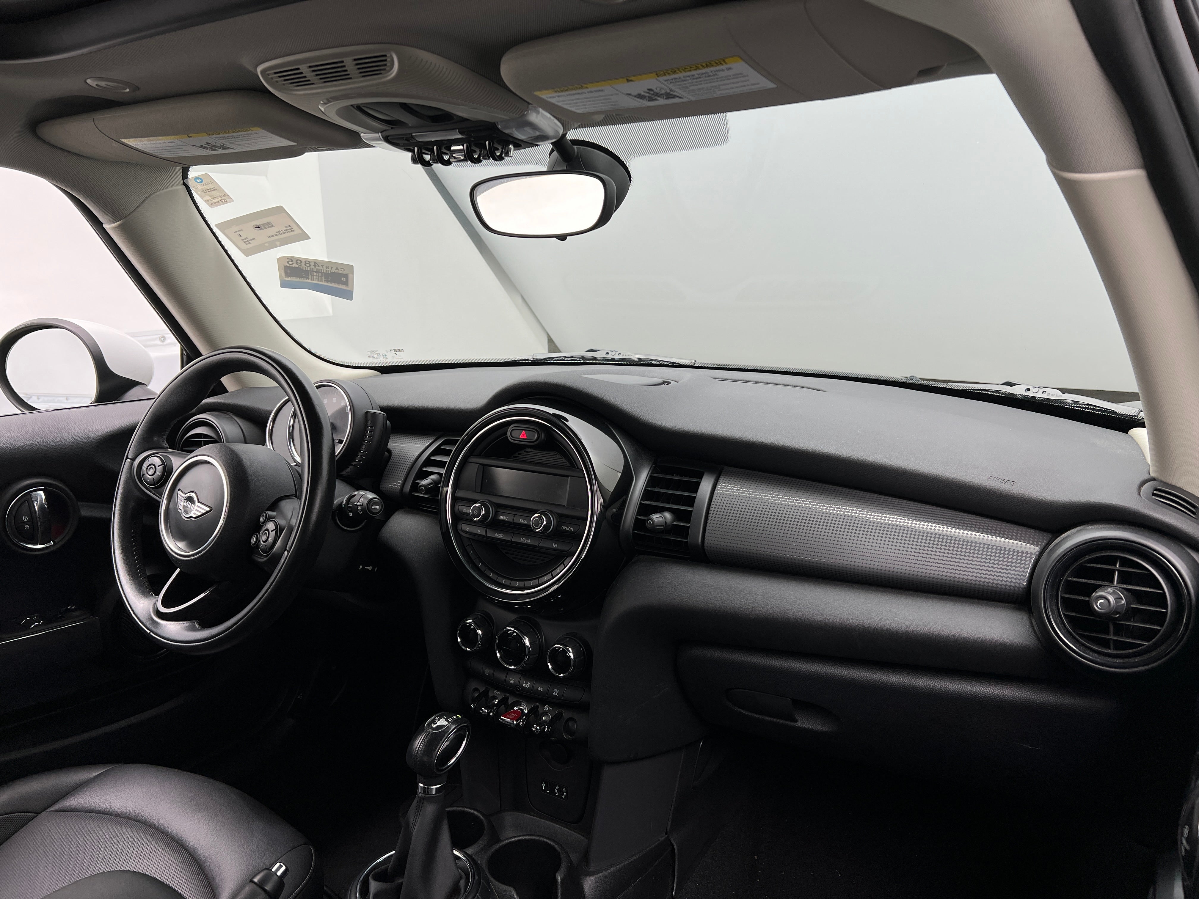 2016 MINI Cooper Hardtop 2 Door 3