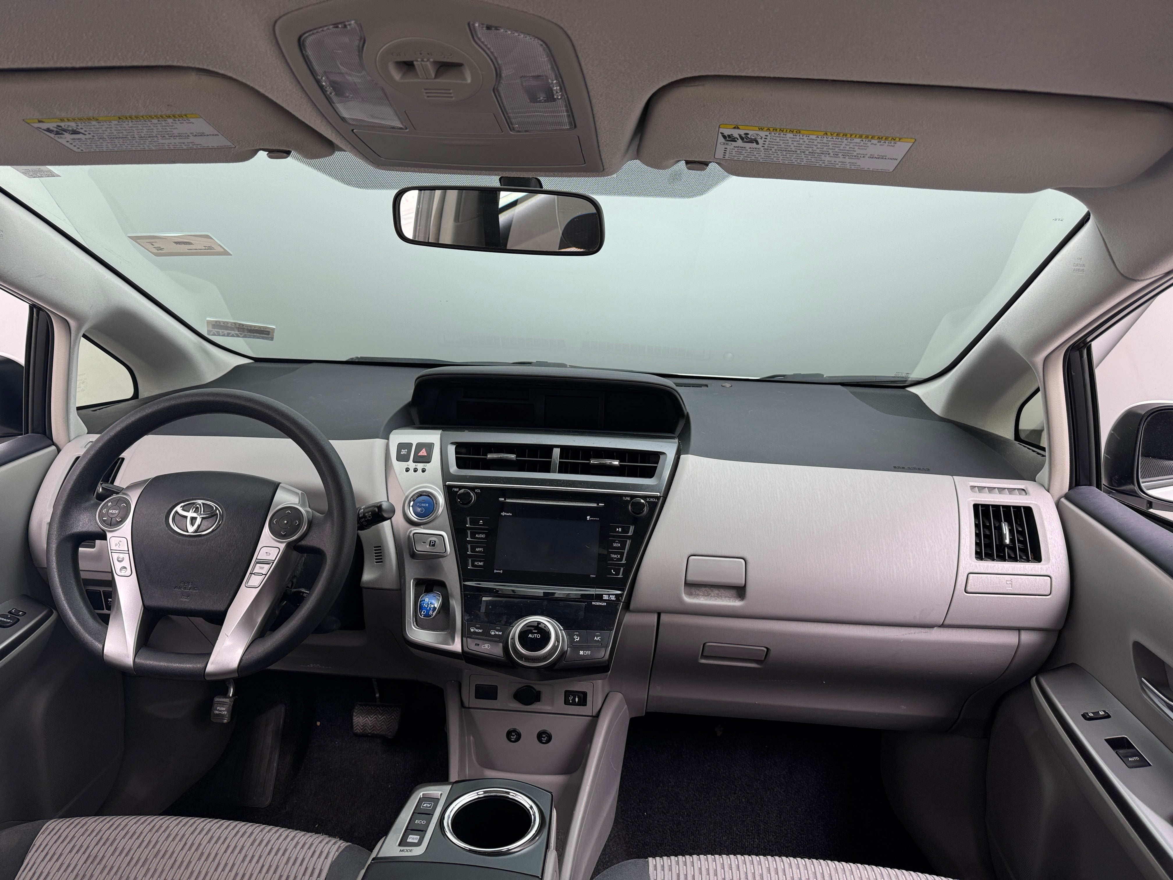 2015 Toyota Prius v Three 3