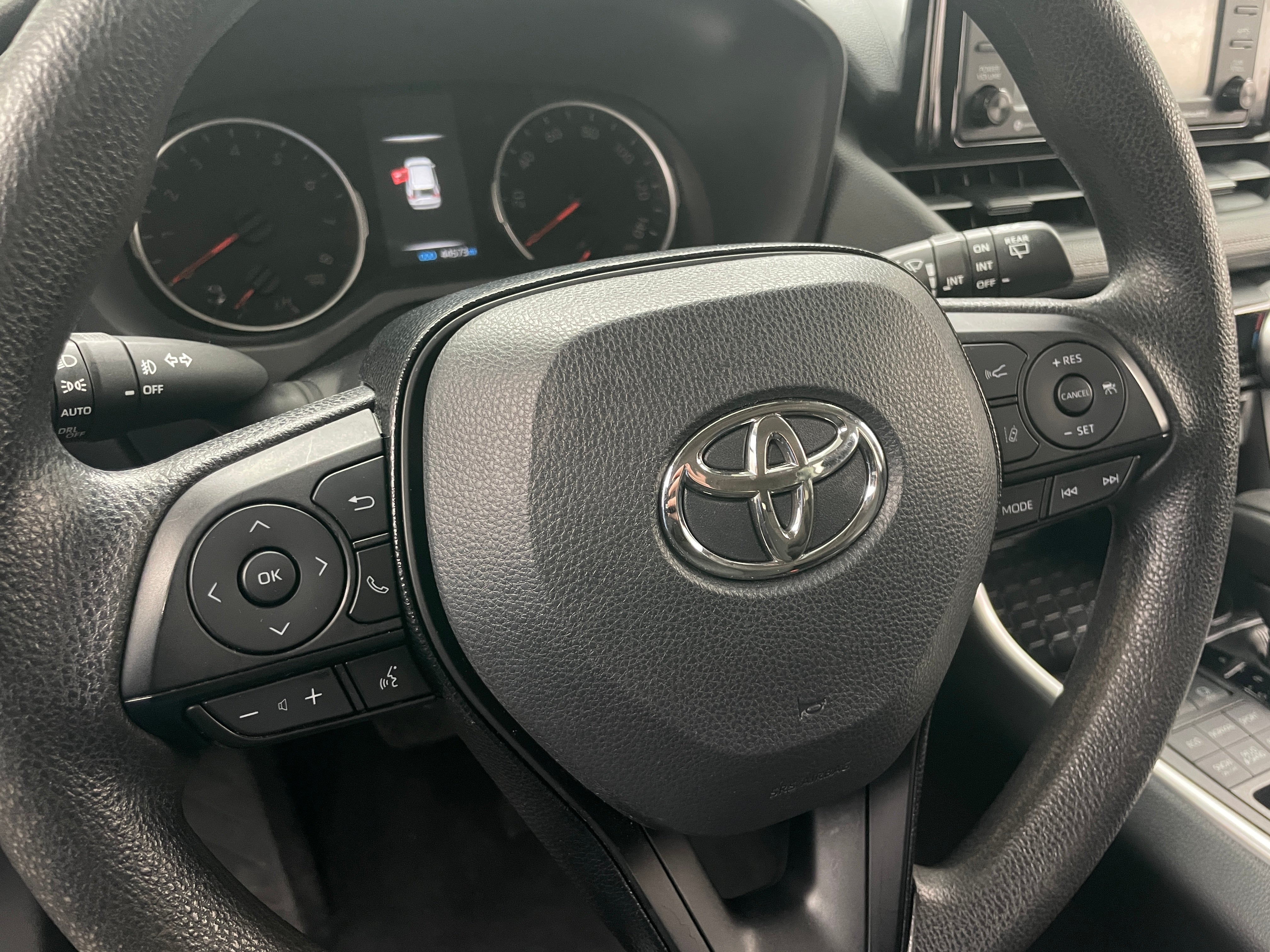 2021 Toyota RAV4 XLE 5