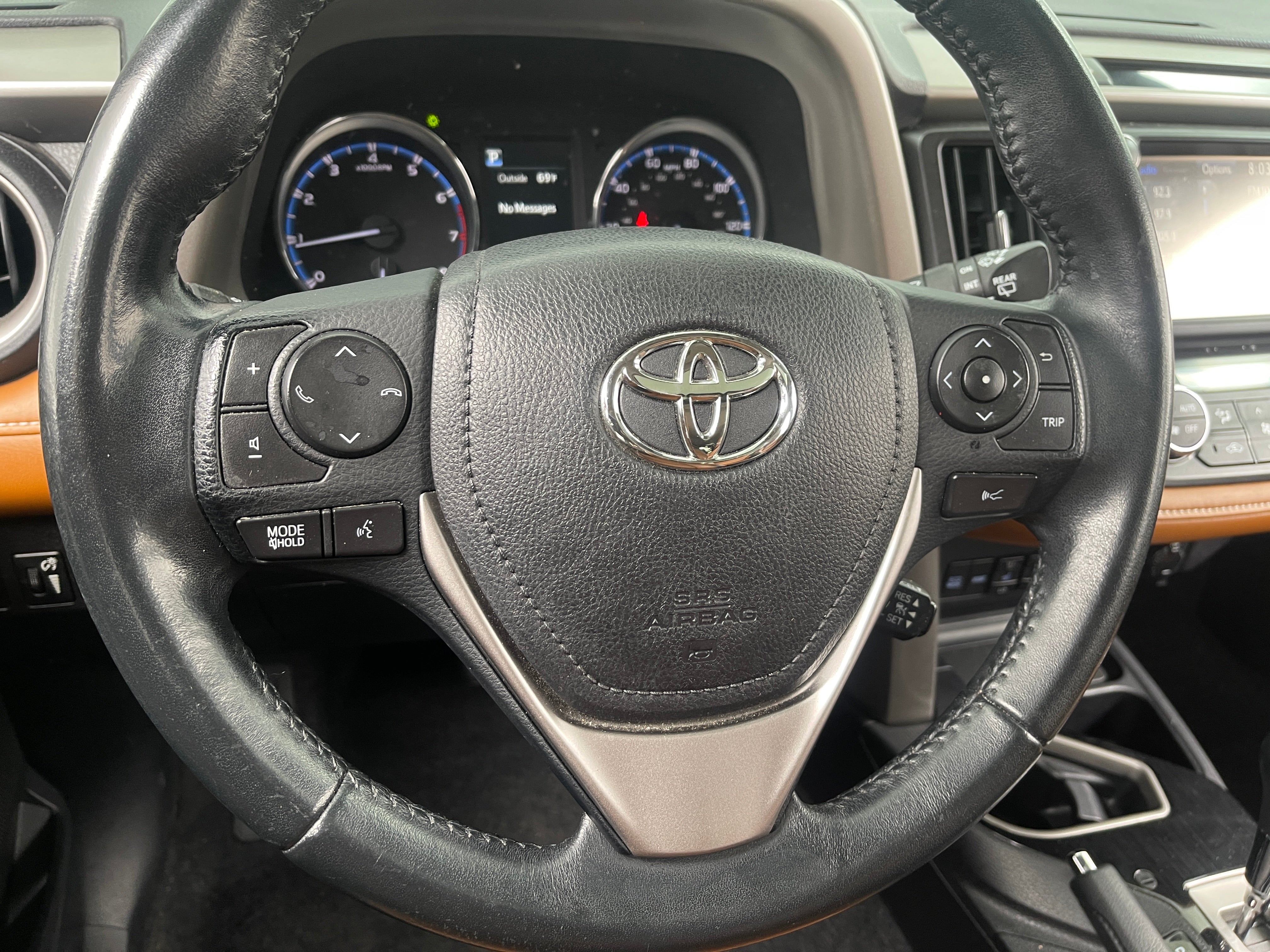 2017 Toyota RAV4 Limited 5