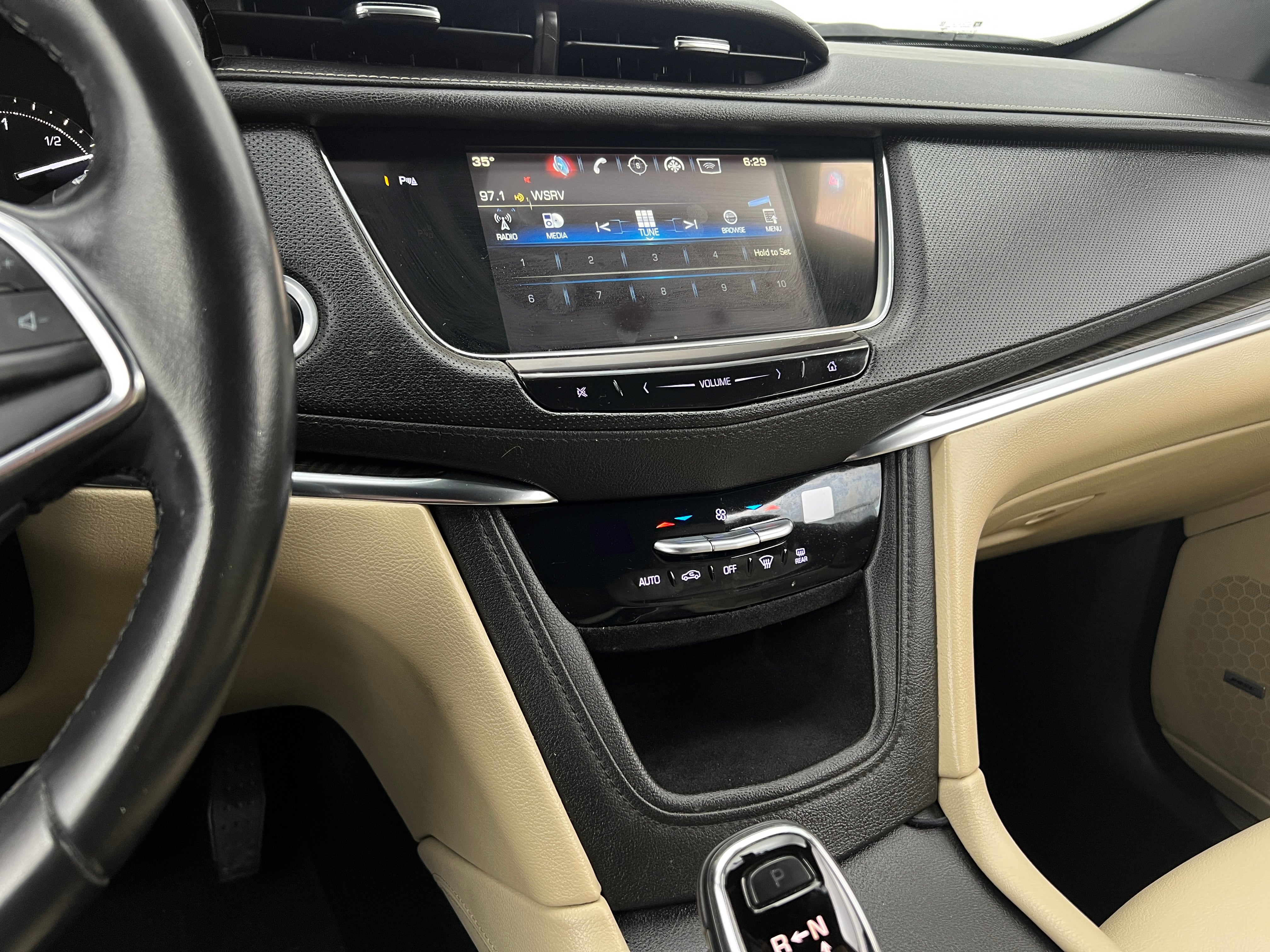 2018 Cadillac XT5 Base 4