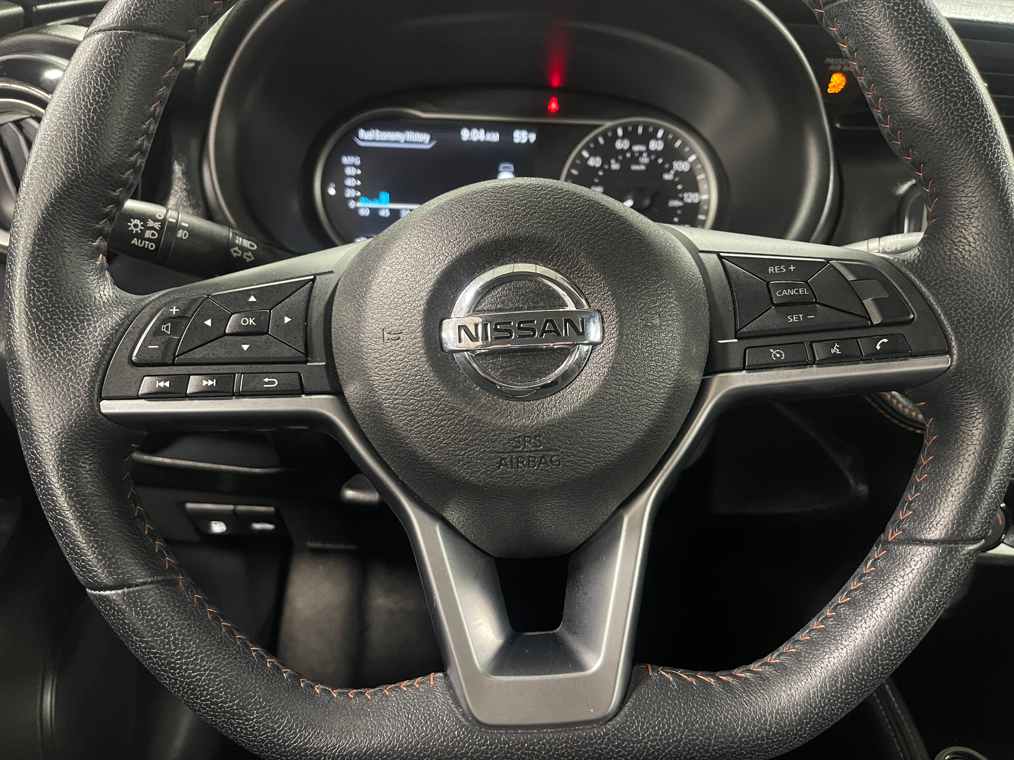 2019 Nissan Kicks SR 5