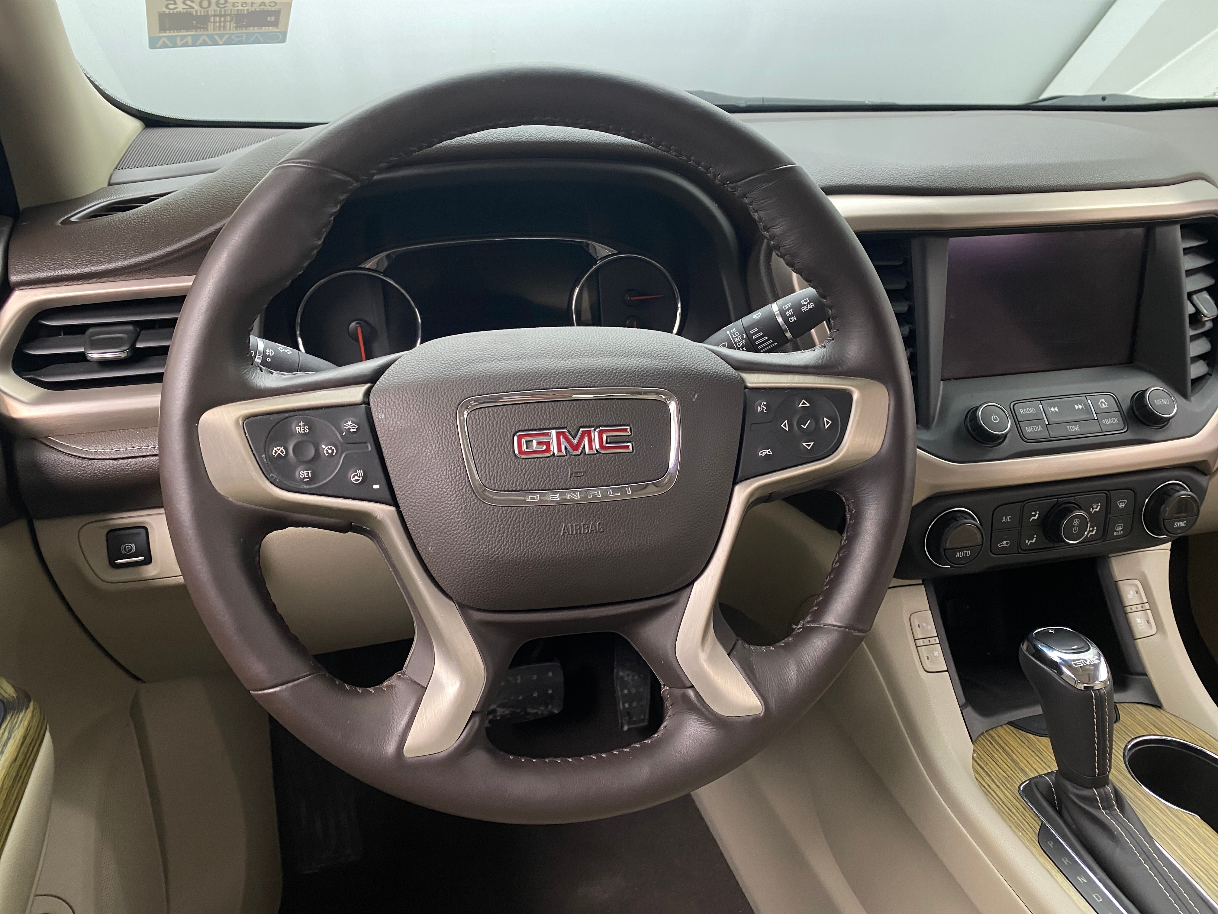 2018 GMC Acadia Denali 4