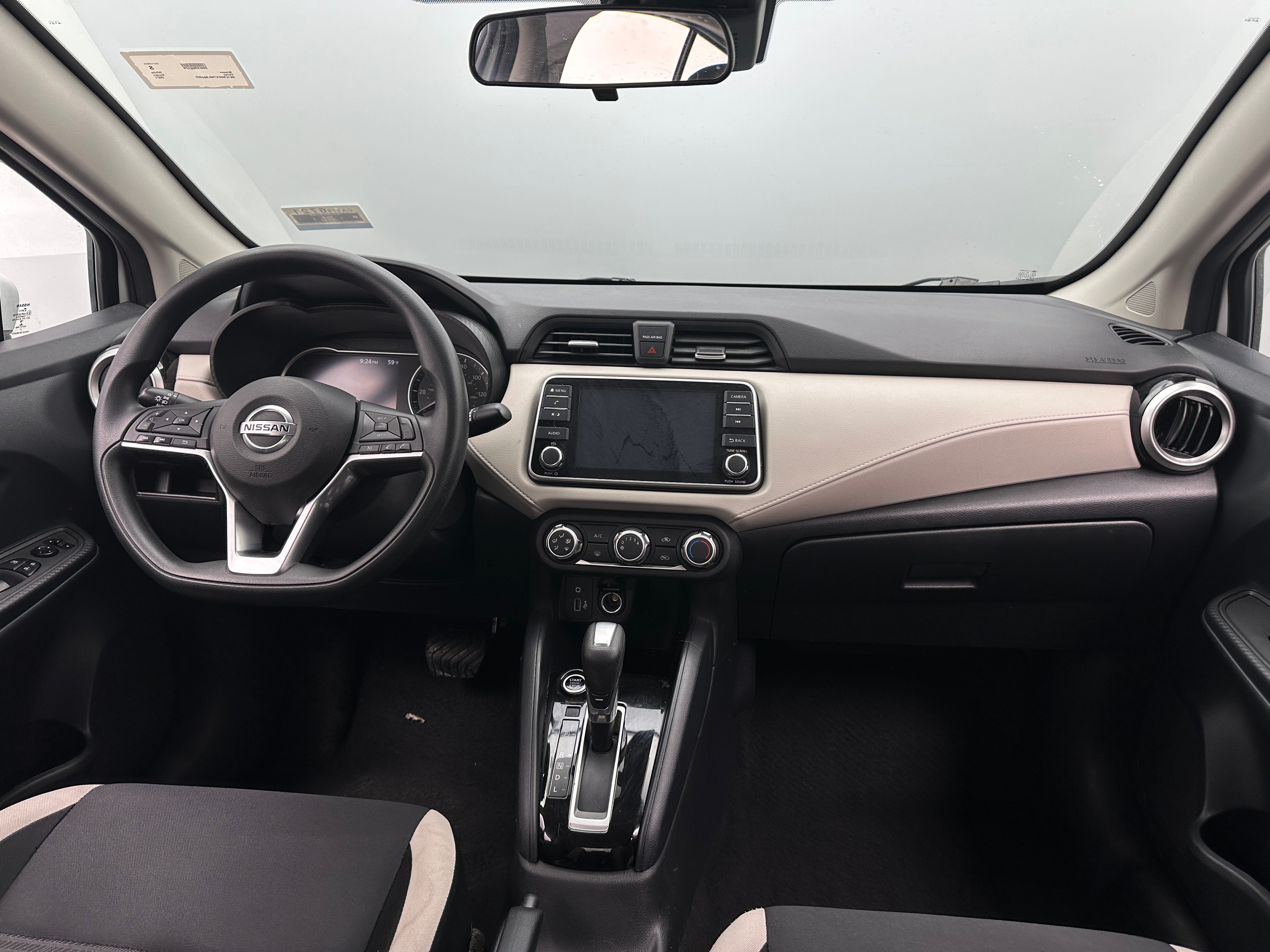 2021 Nissan Versa SV 3