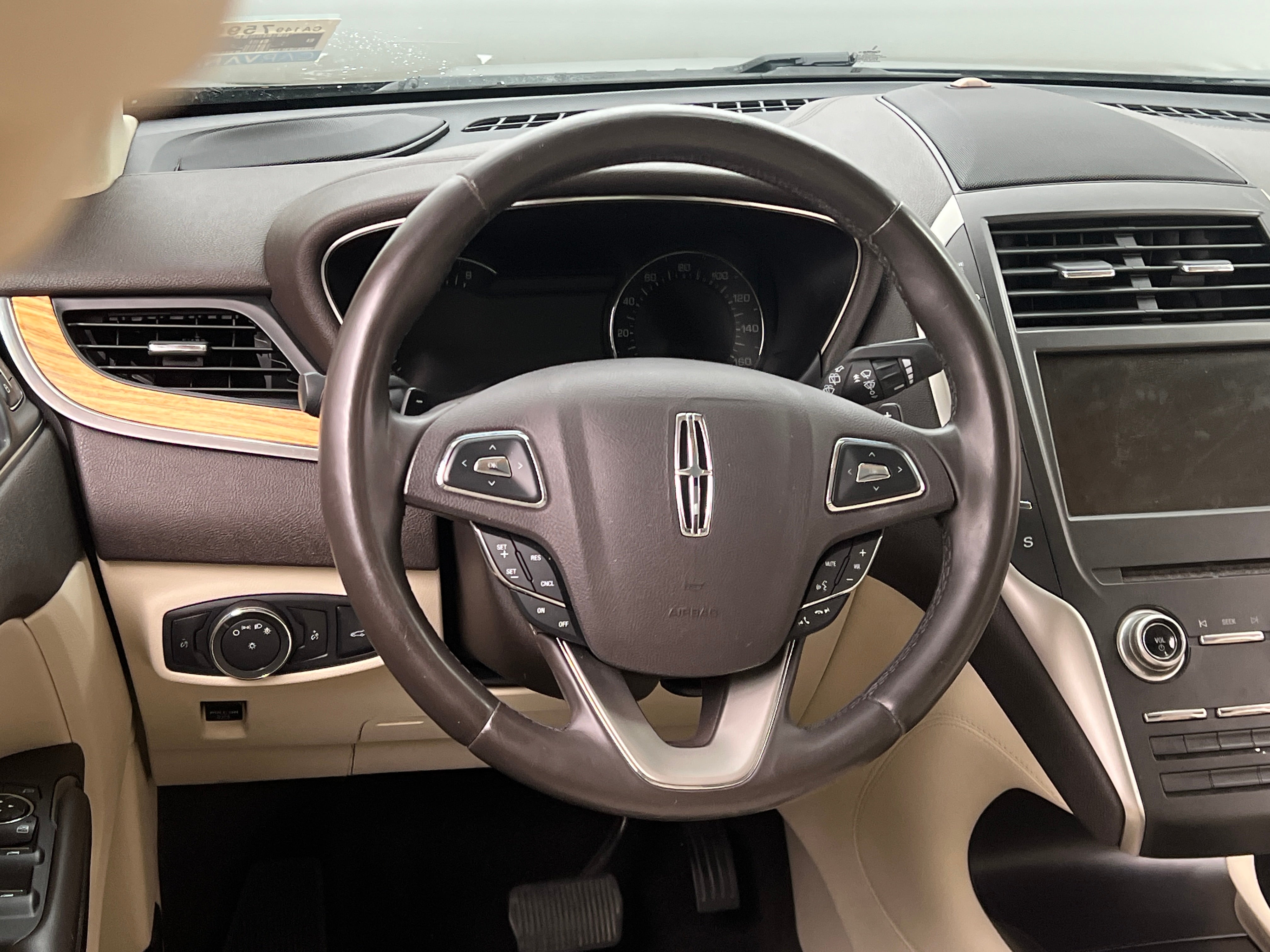 2015 Lincoln MKC Base 4