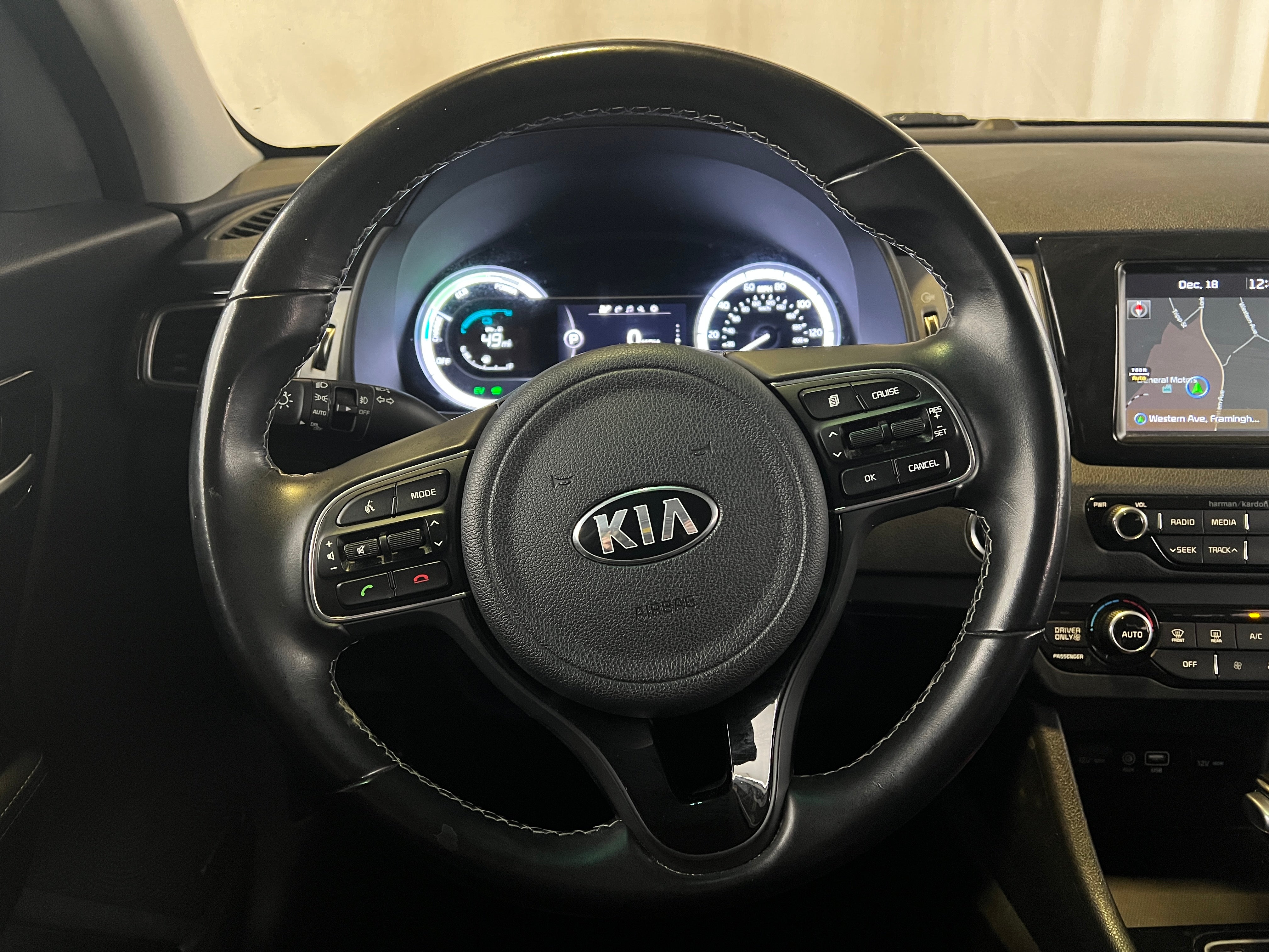 2019 Kia Niro Touring 5