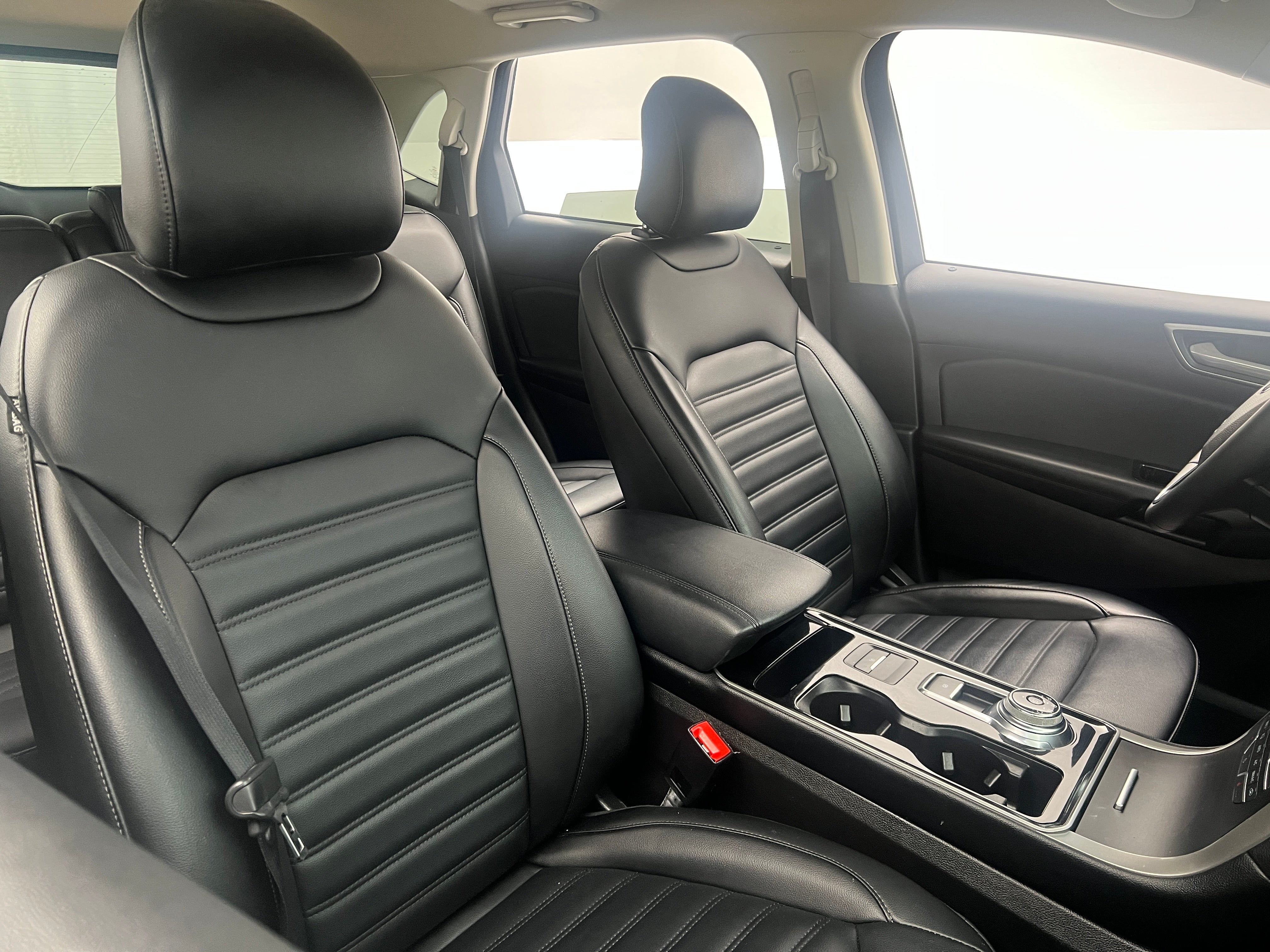 2019 Ford Edge SEL 2