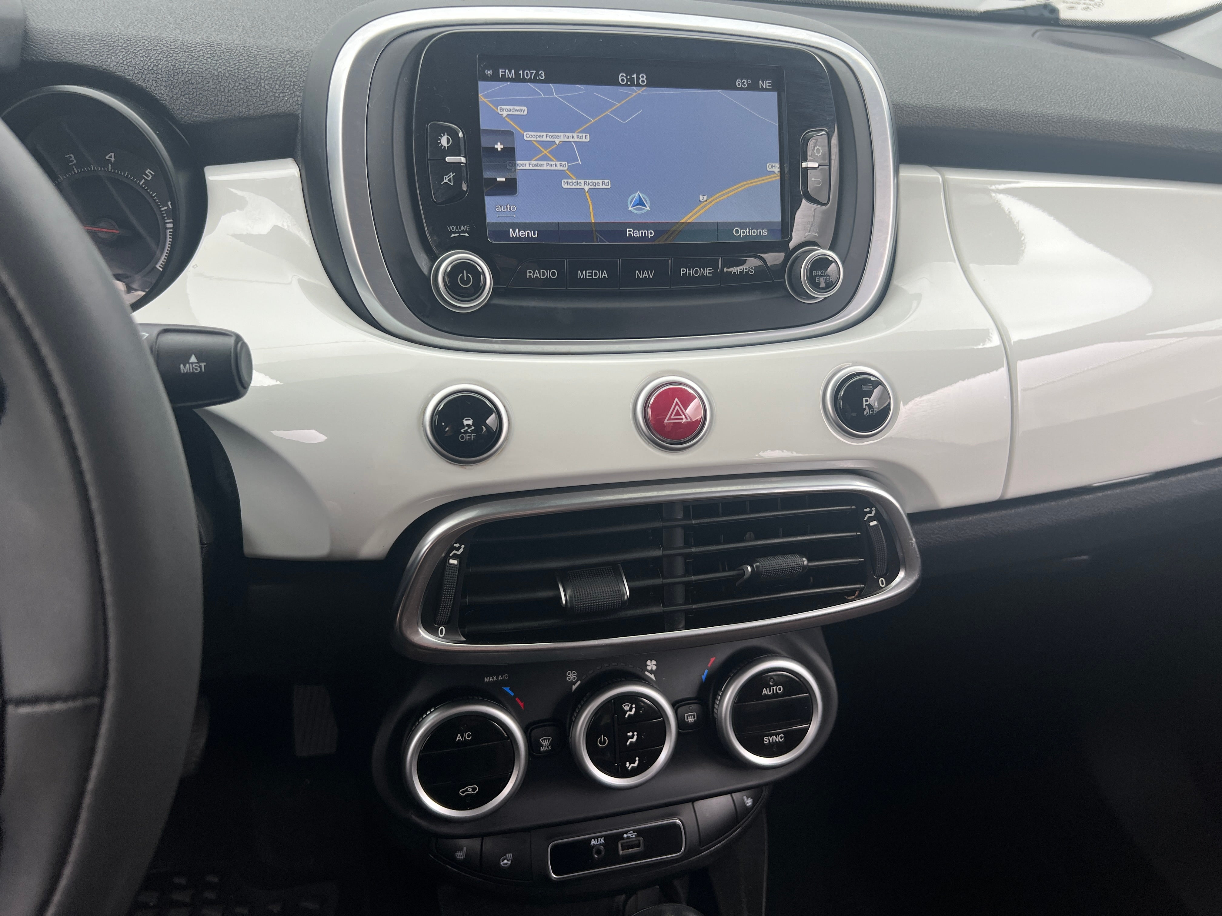 2016 Fiat 500X Lounge 3