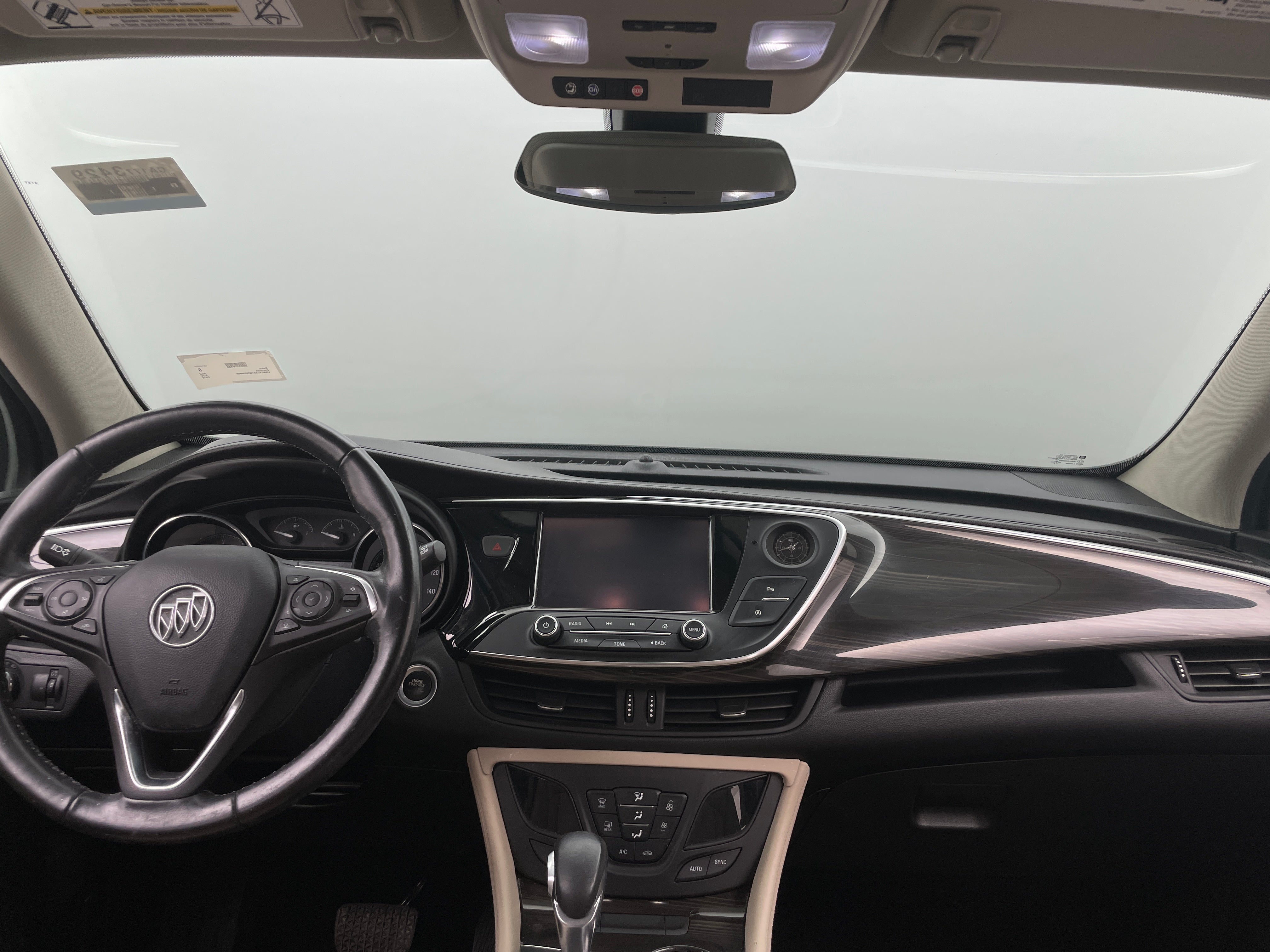 2019 Buick Envision Essence 2