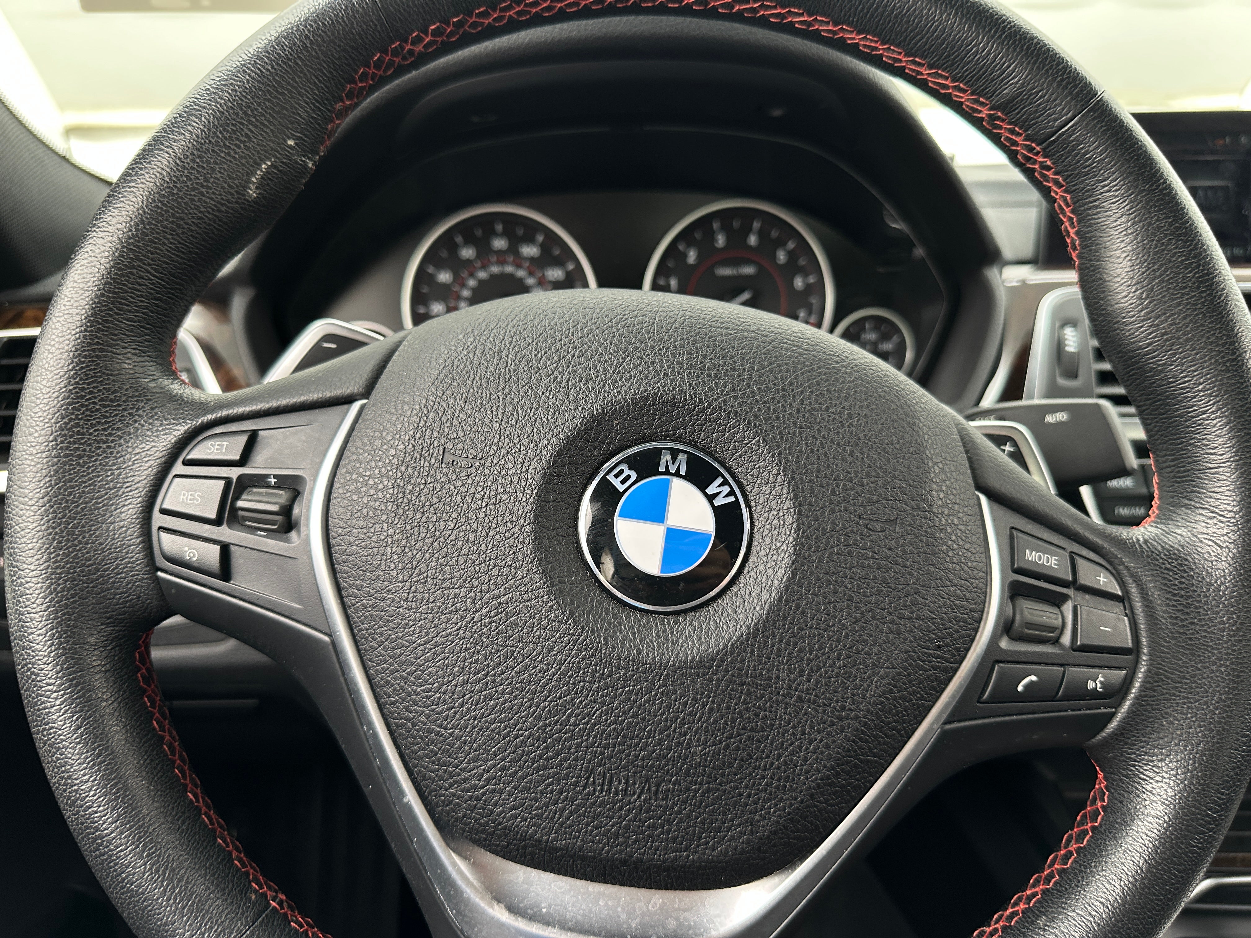 2018 BMW 3 Series 330e iPerformance 5