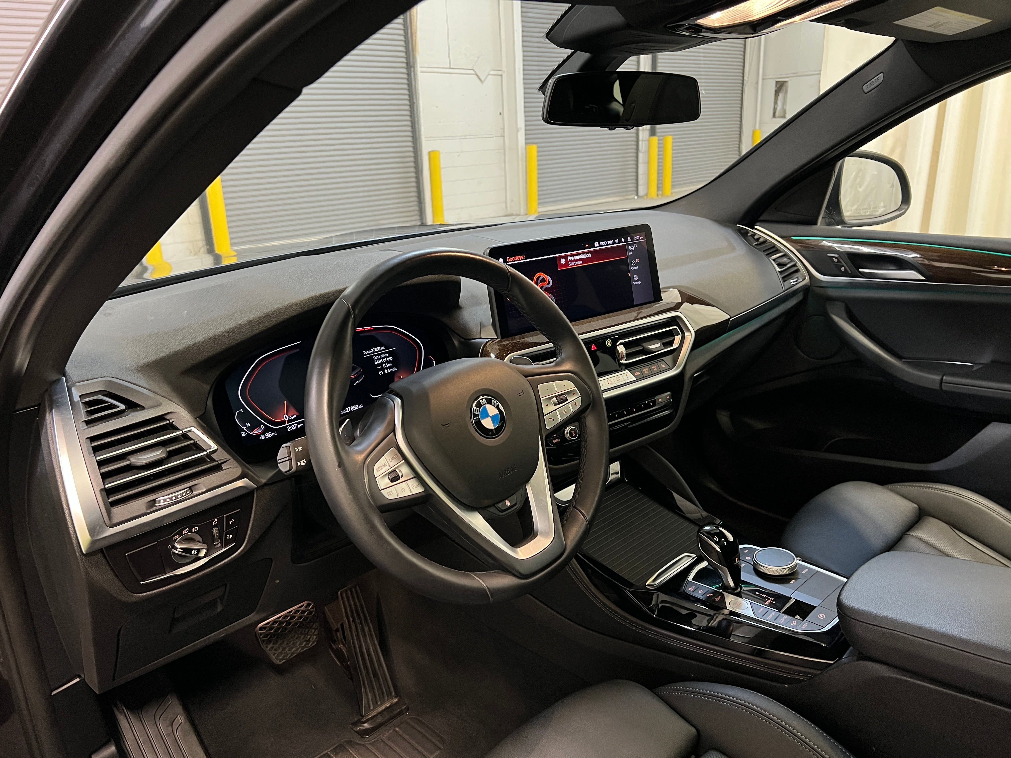 2023 BMW X4 xDrive30i 3