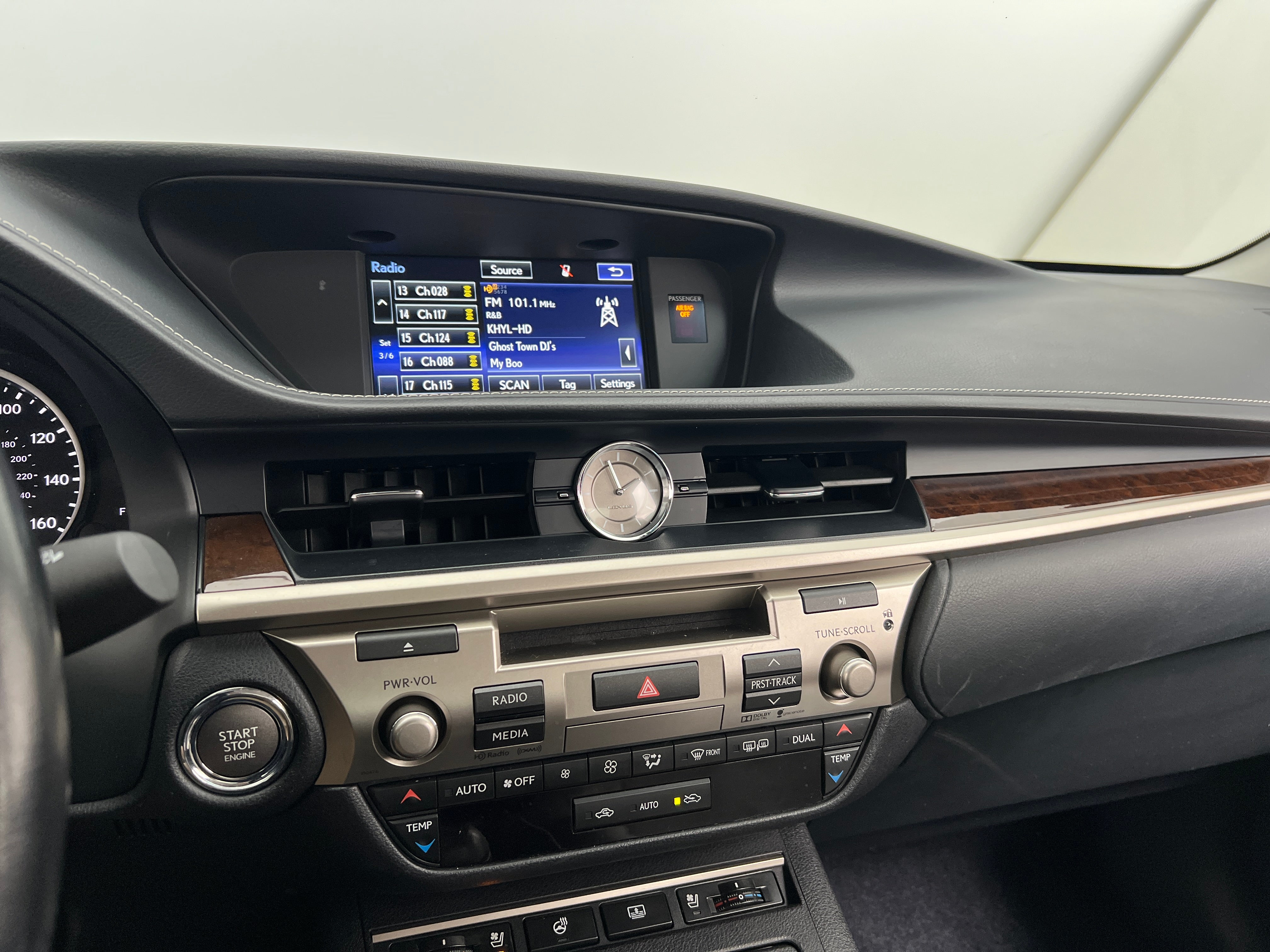 2015 Lexus ES 350 3