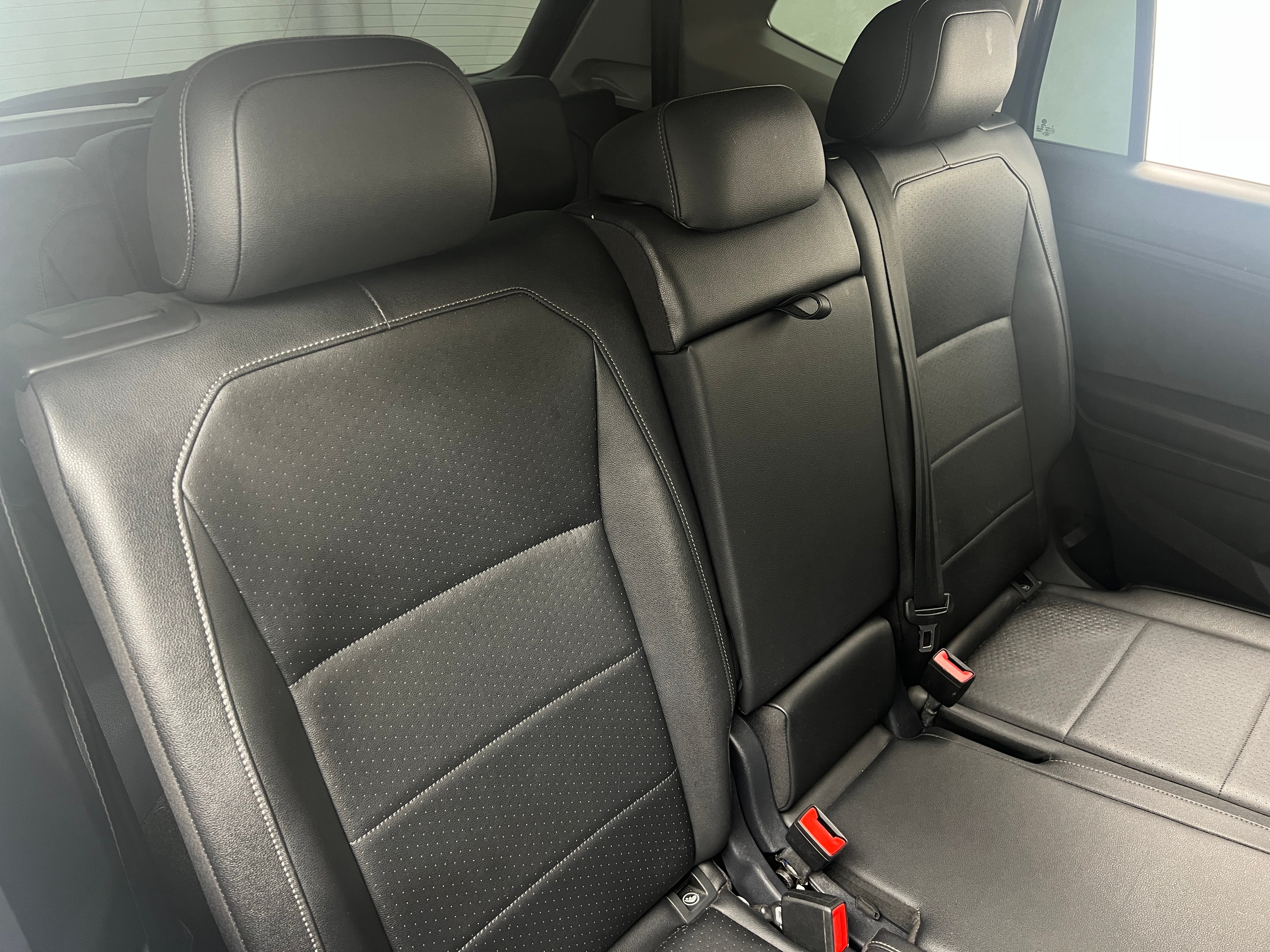 2020 Volkswagen Tiguan SE R-Line Black 6