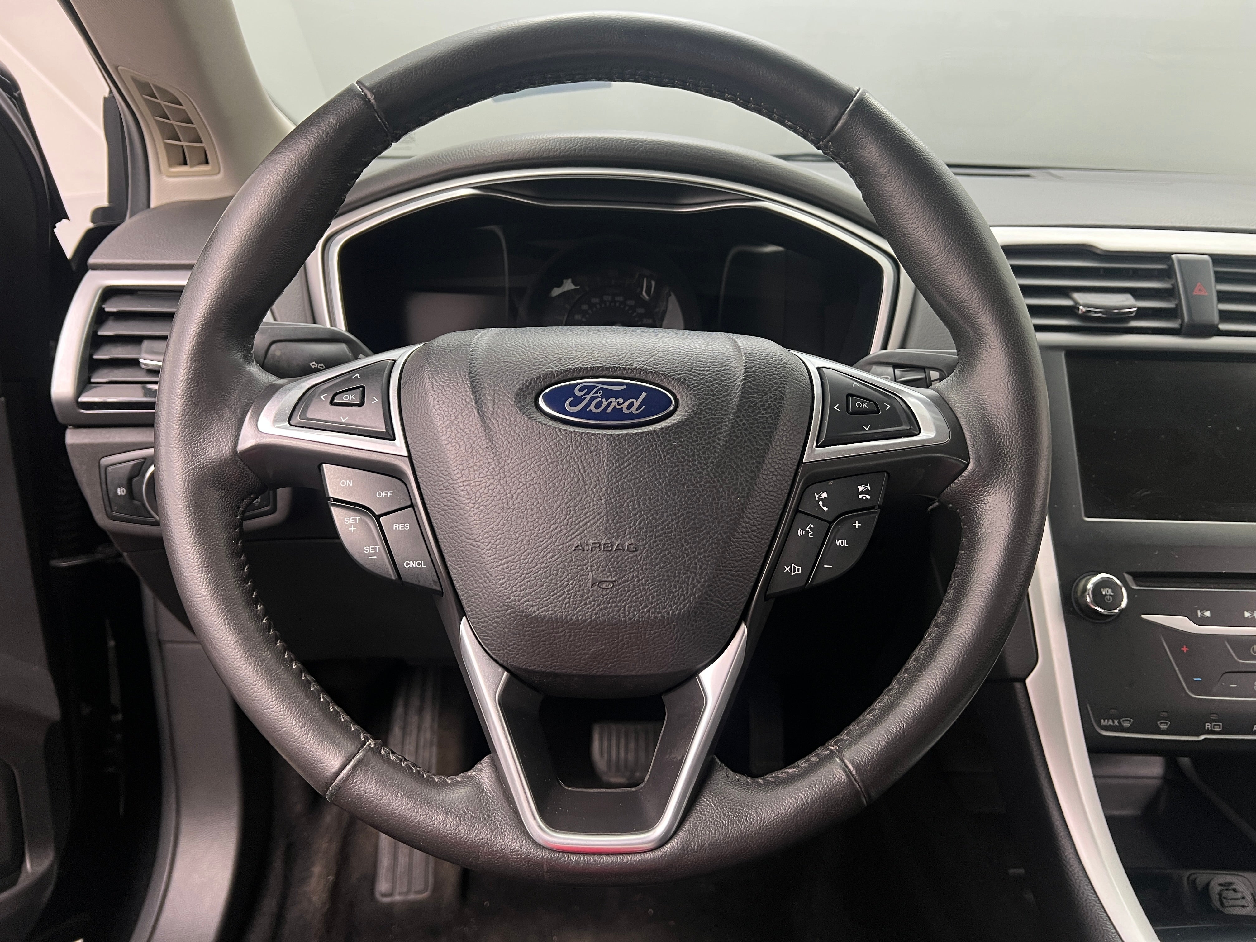 2015 Ford Fusion SE 5