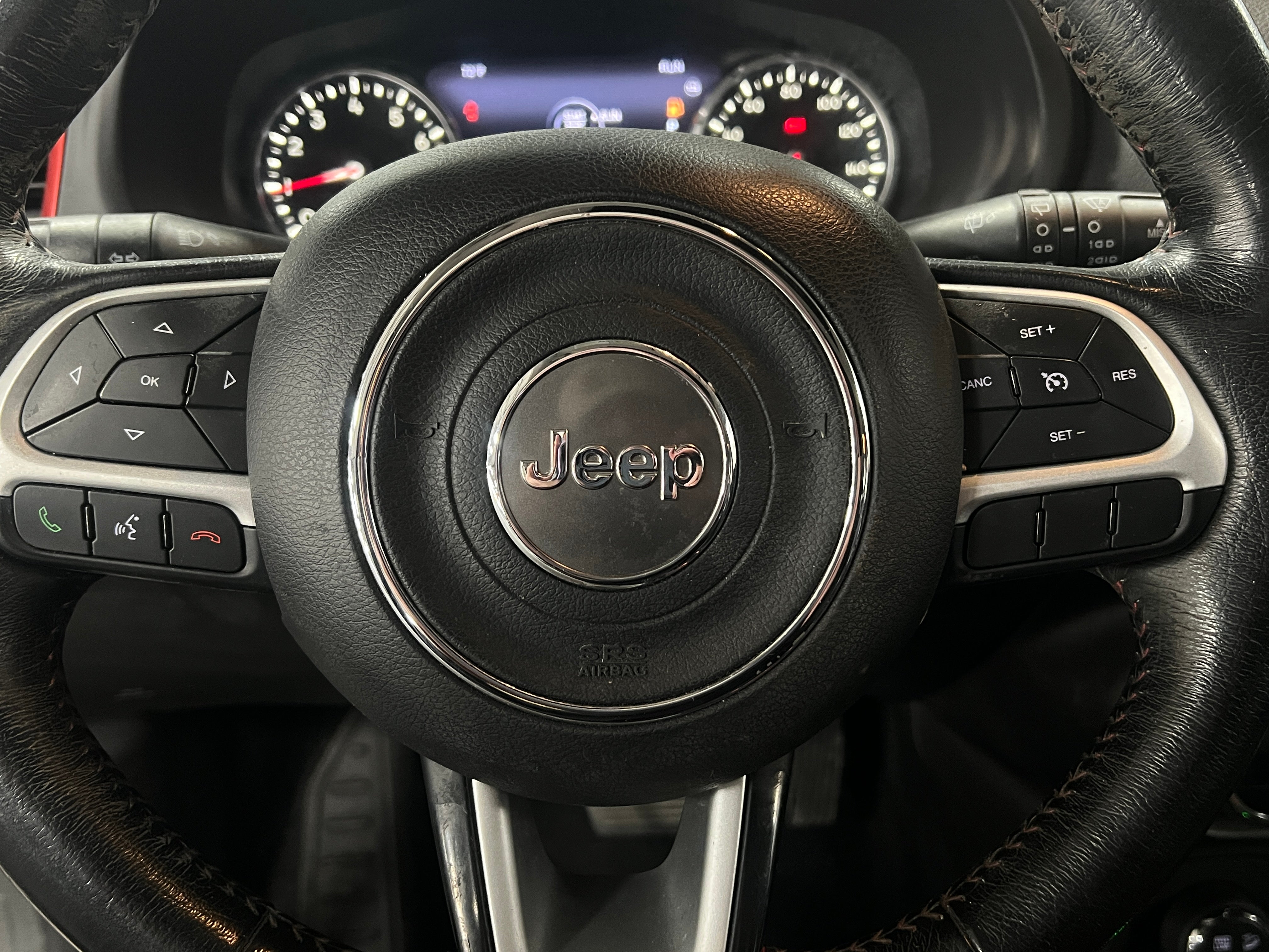 2016 Jeep Renegade Trailhawk 4