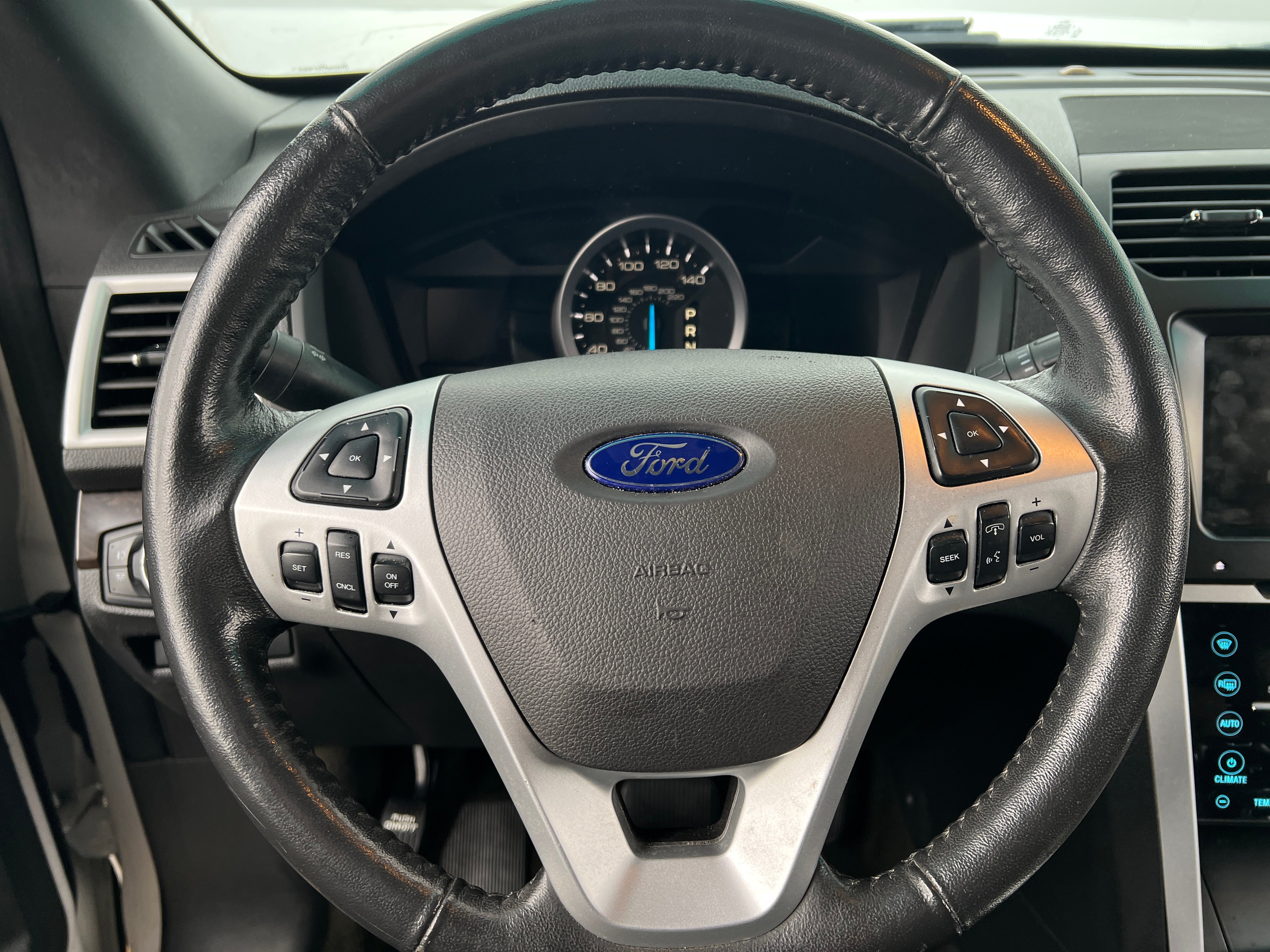 2013 Ford Explorer Limited 4