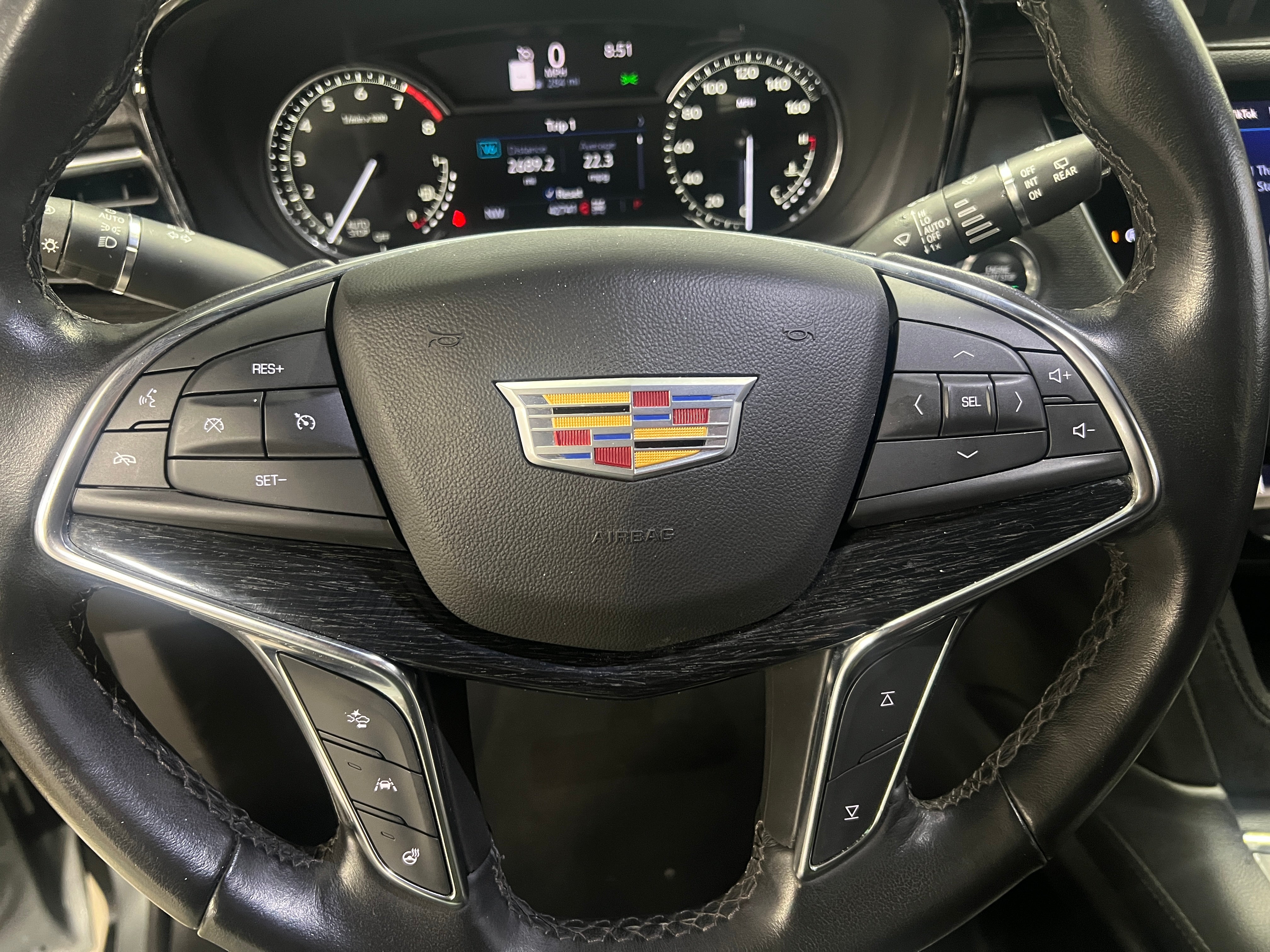 2023 Cadillac XT5 Premium Luxury 4