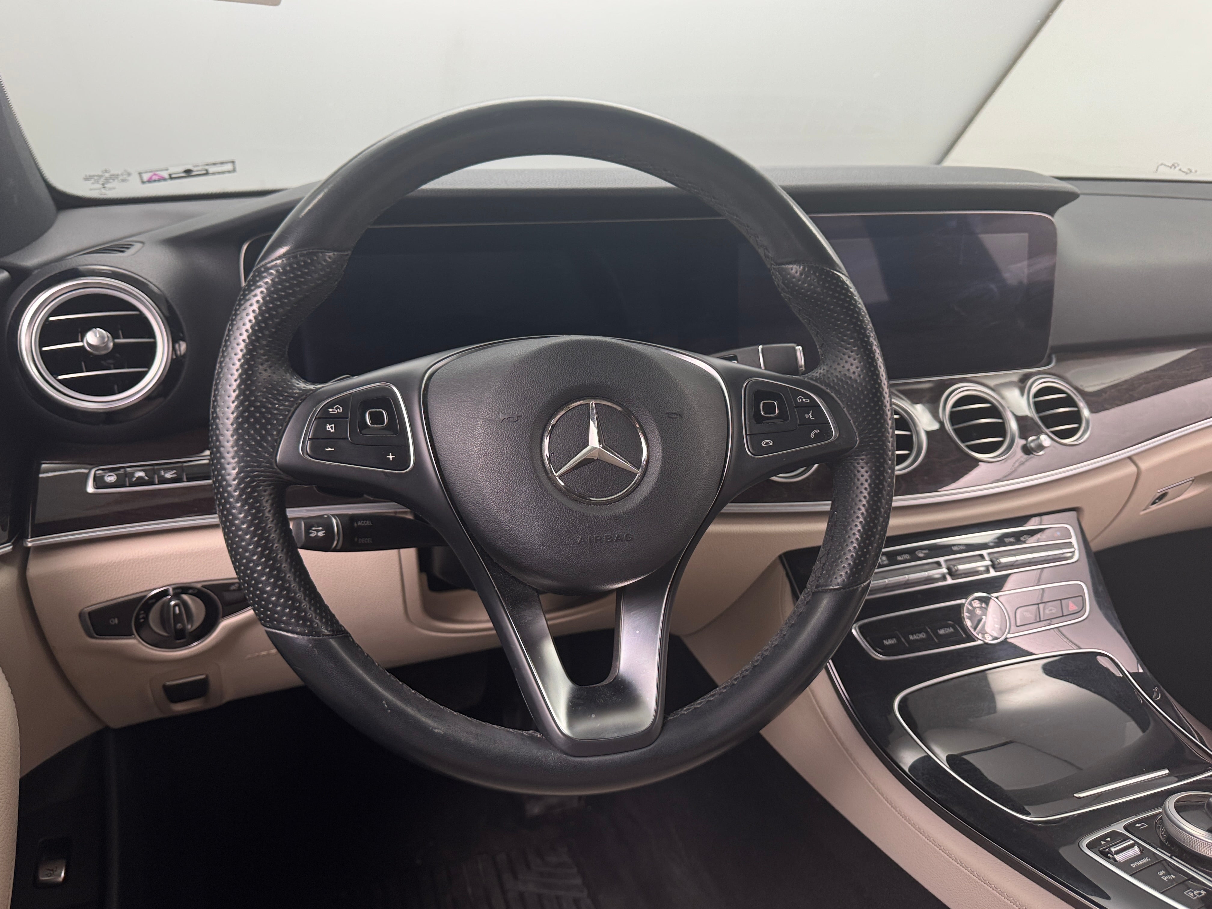 2017 Mercedes-Benz E-Class E 300 5