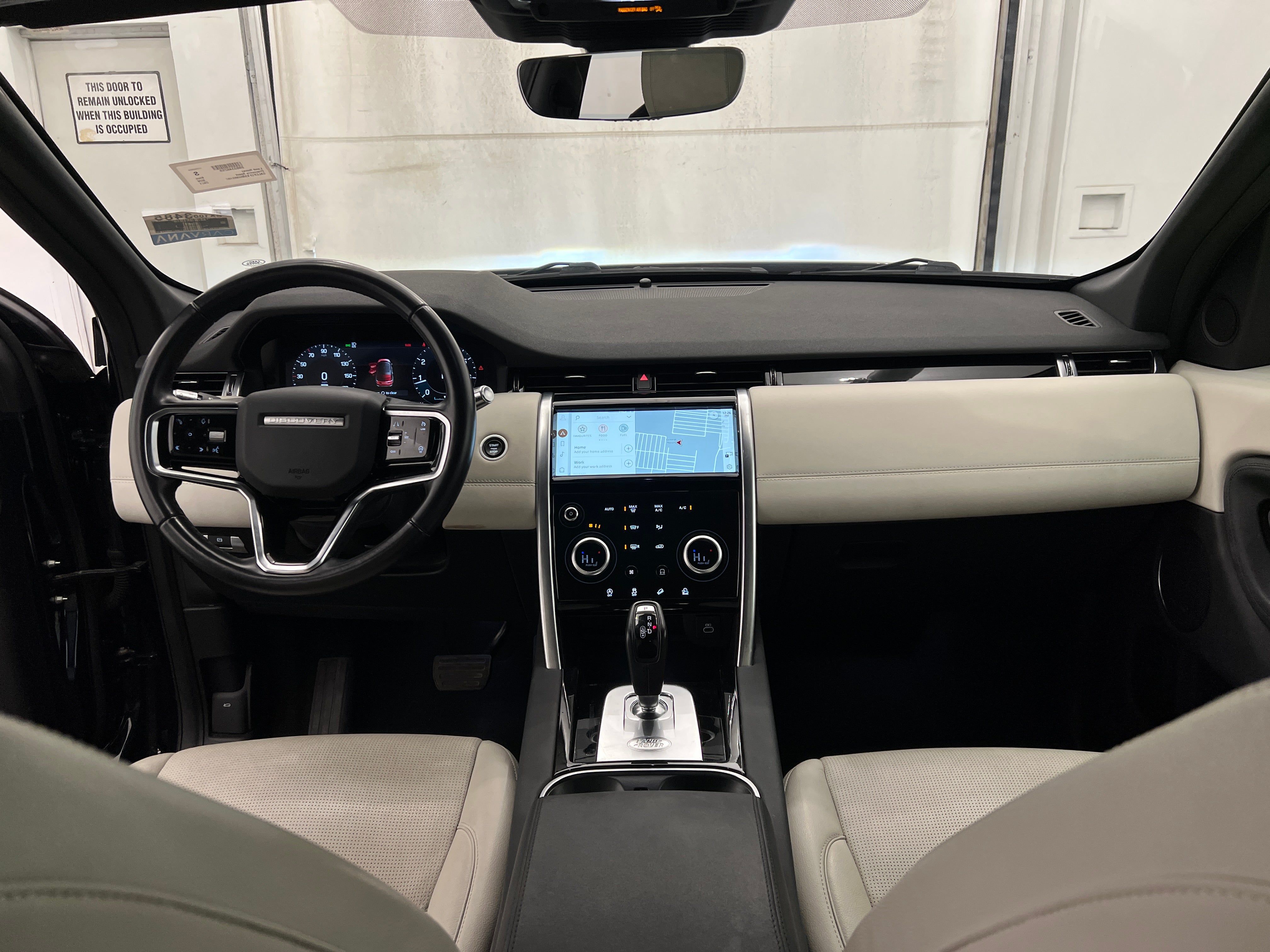 2021 Land Rover Discovery Sport SE 3