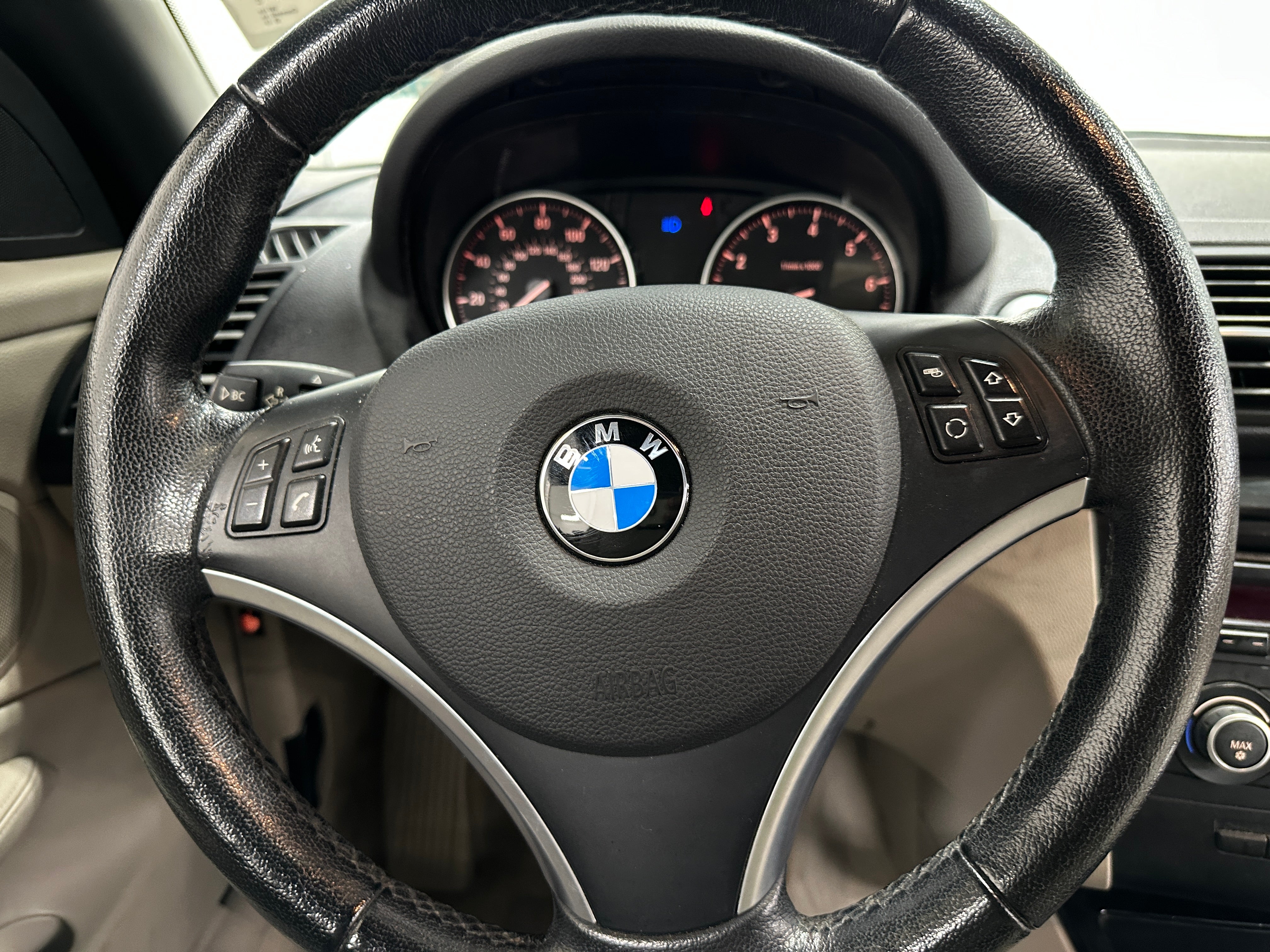 2011 BMW 1 Series 128i 4