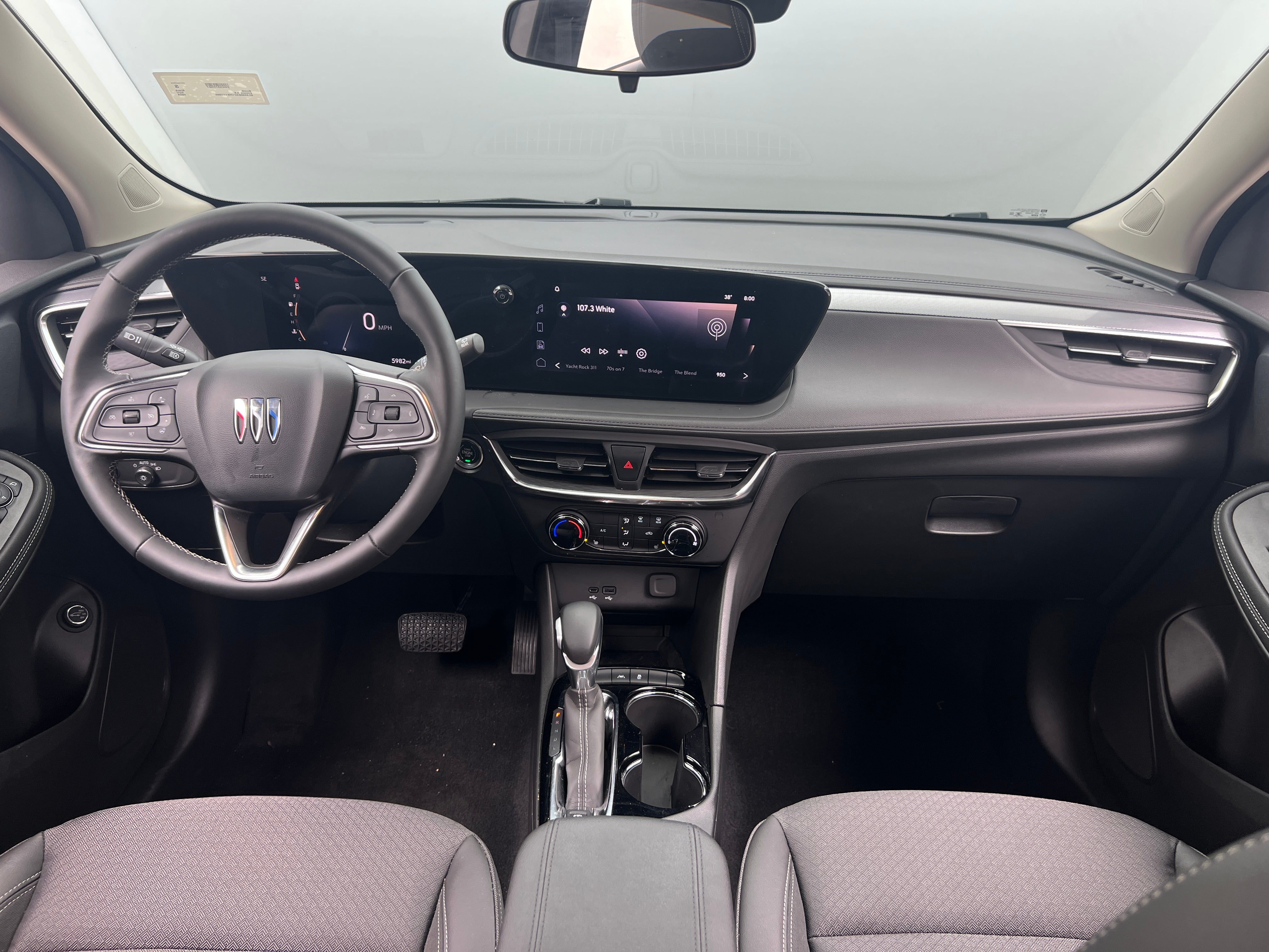 2024 Buick Encore GX Preferred 3