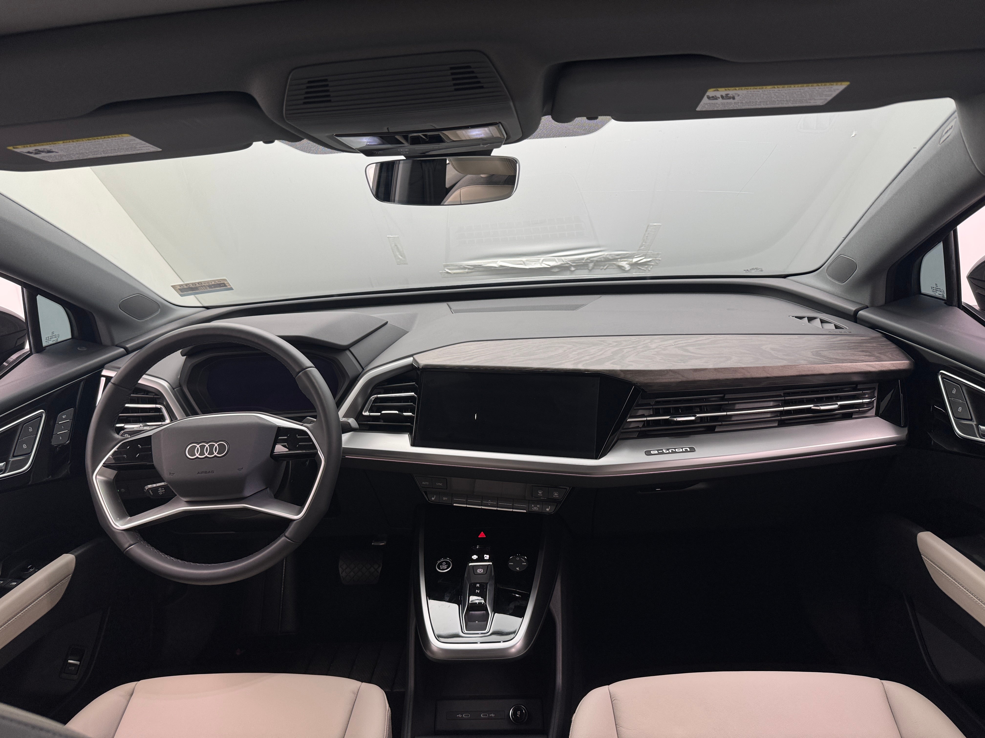 2022 Audi Q4 e-tron Premium Plus 3