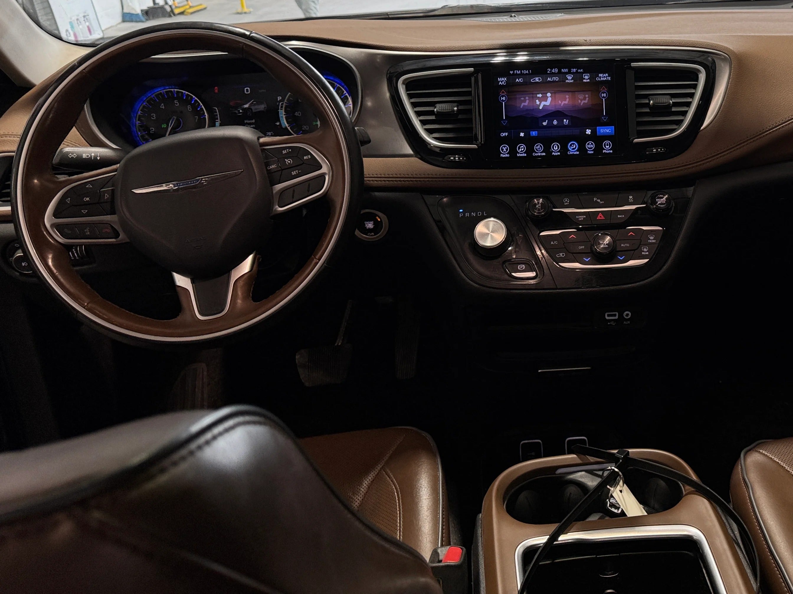 2017 Chrysler Pacifica Limited 3