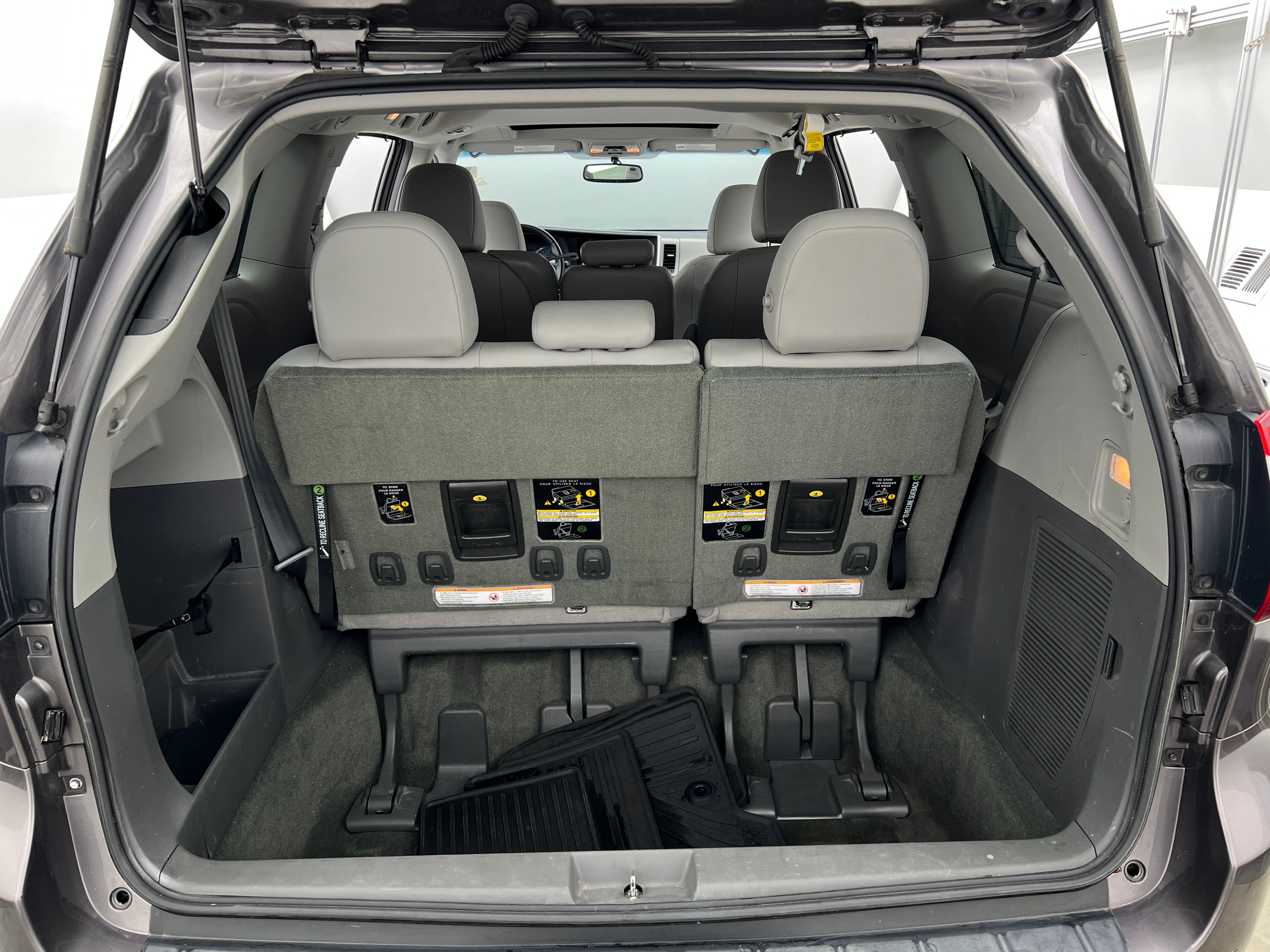 2016 Toyota Sienna XLE 7