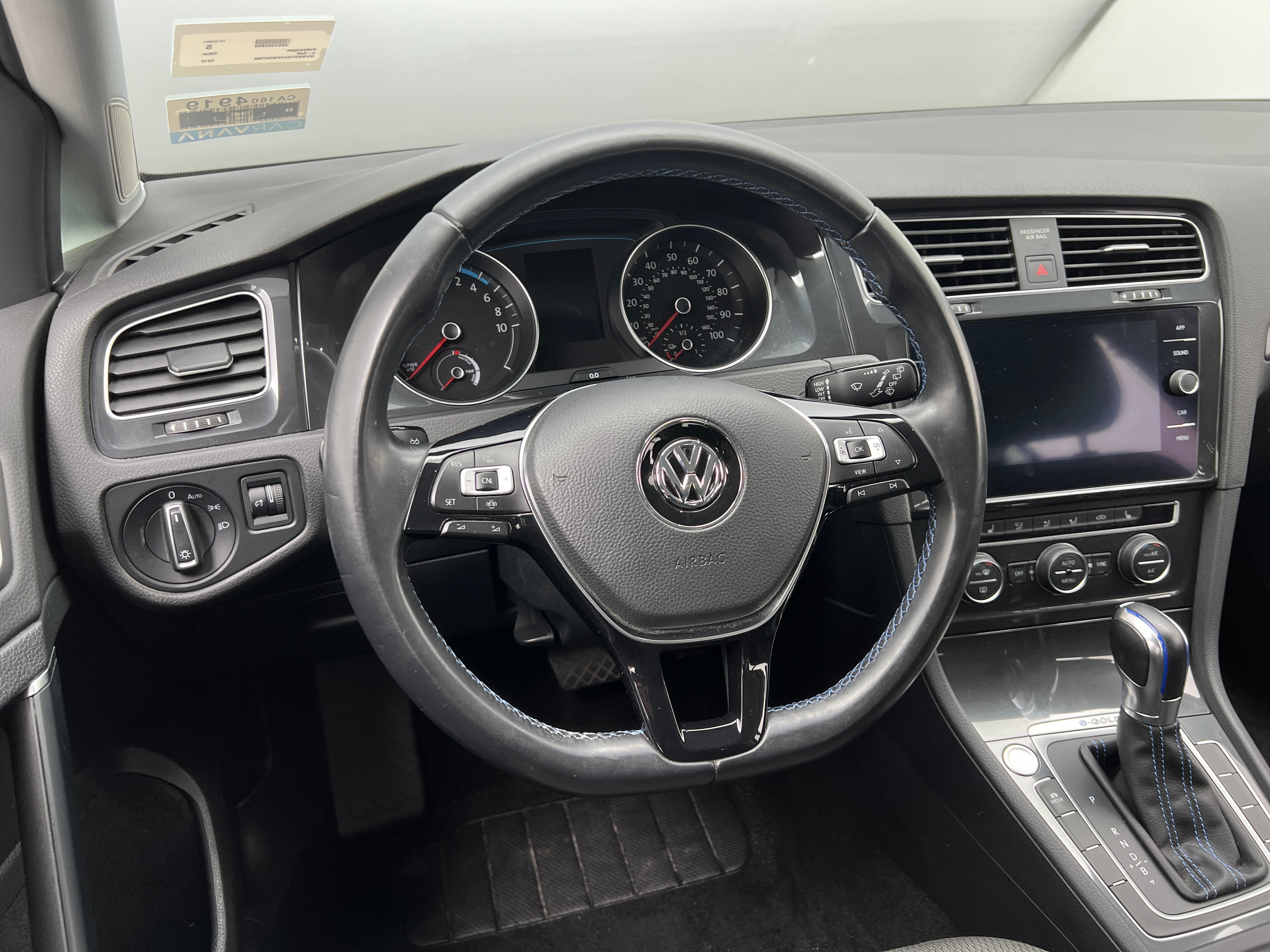 2019 Volkswagen e-Golf SE 5