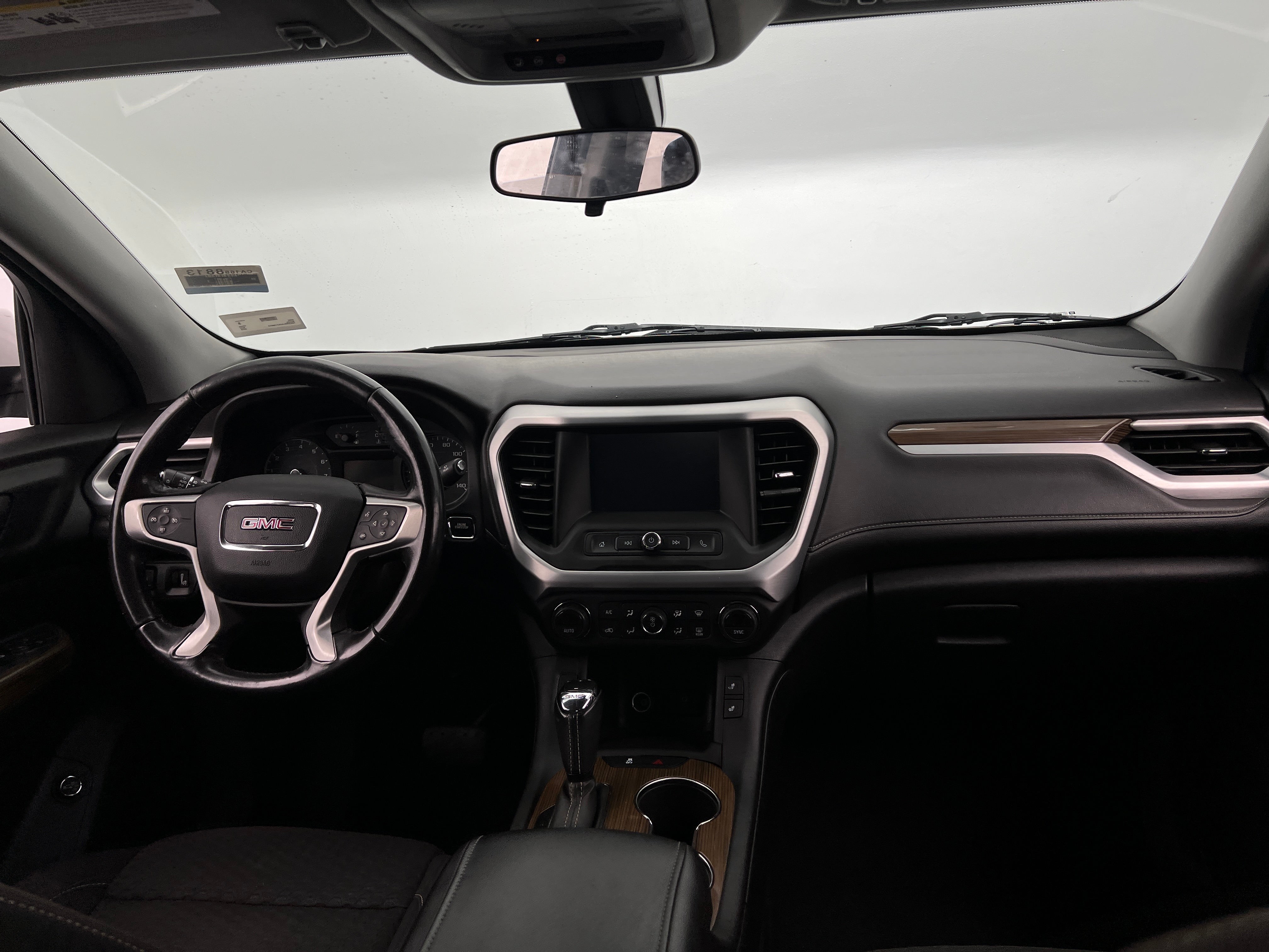 2019 GMC Acadia SLE 3