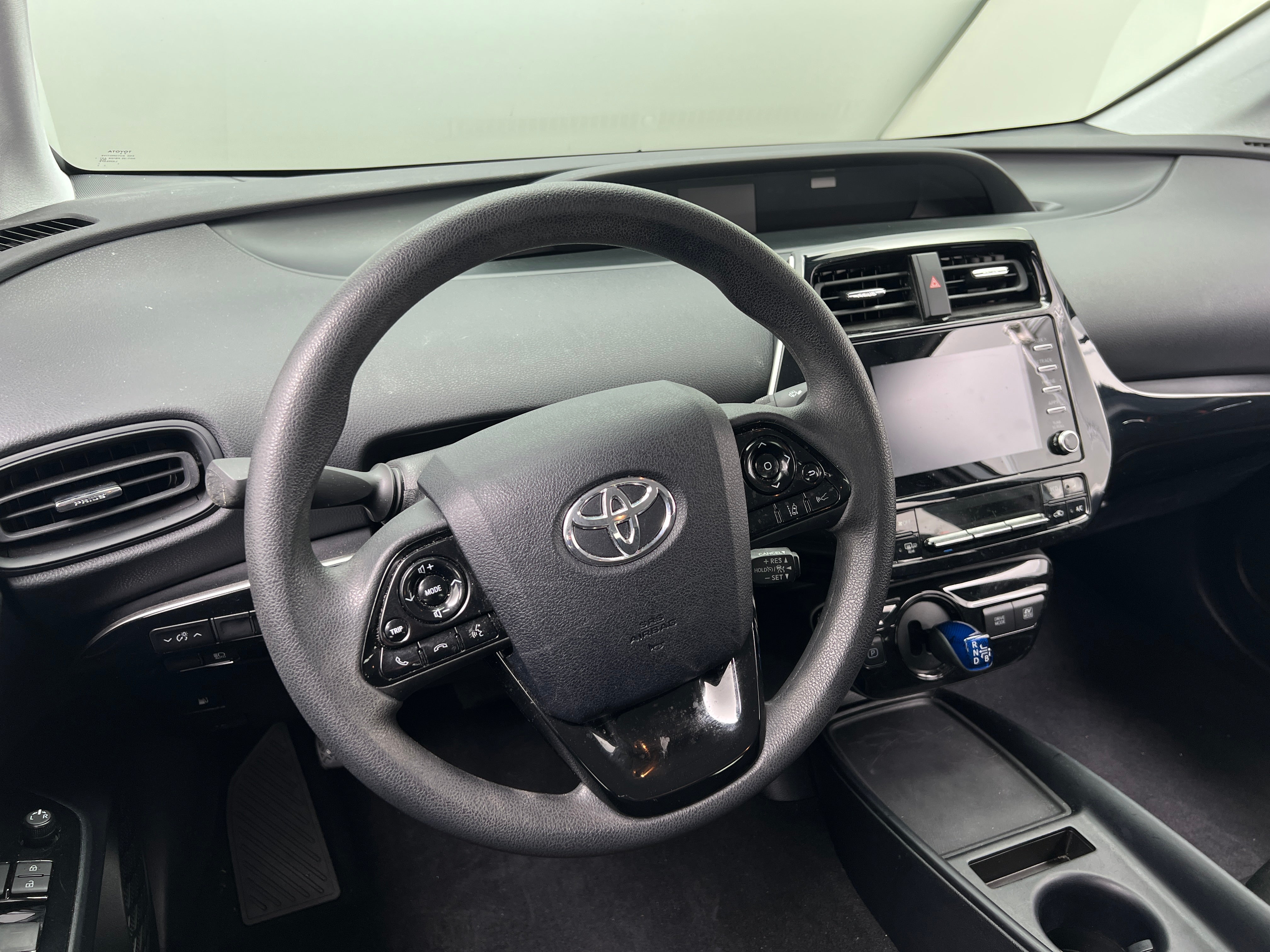 2020 Toyota Prius L Eco 5