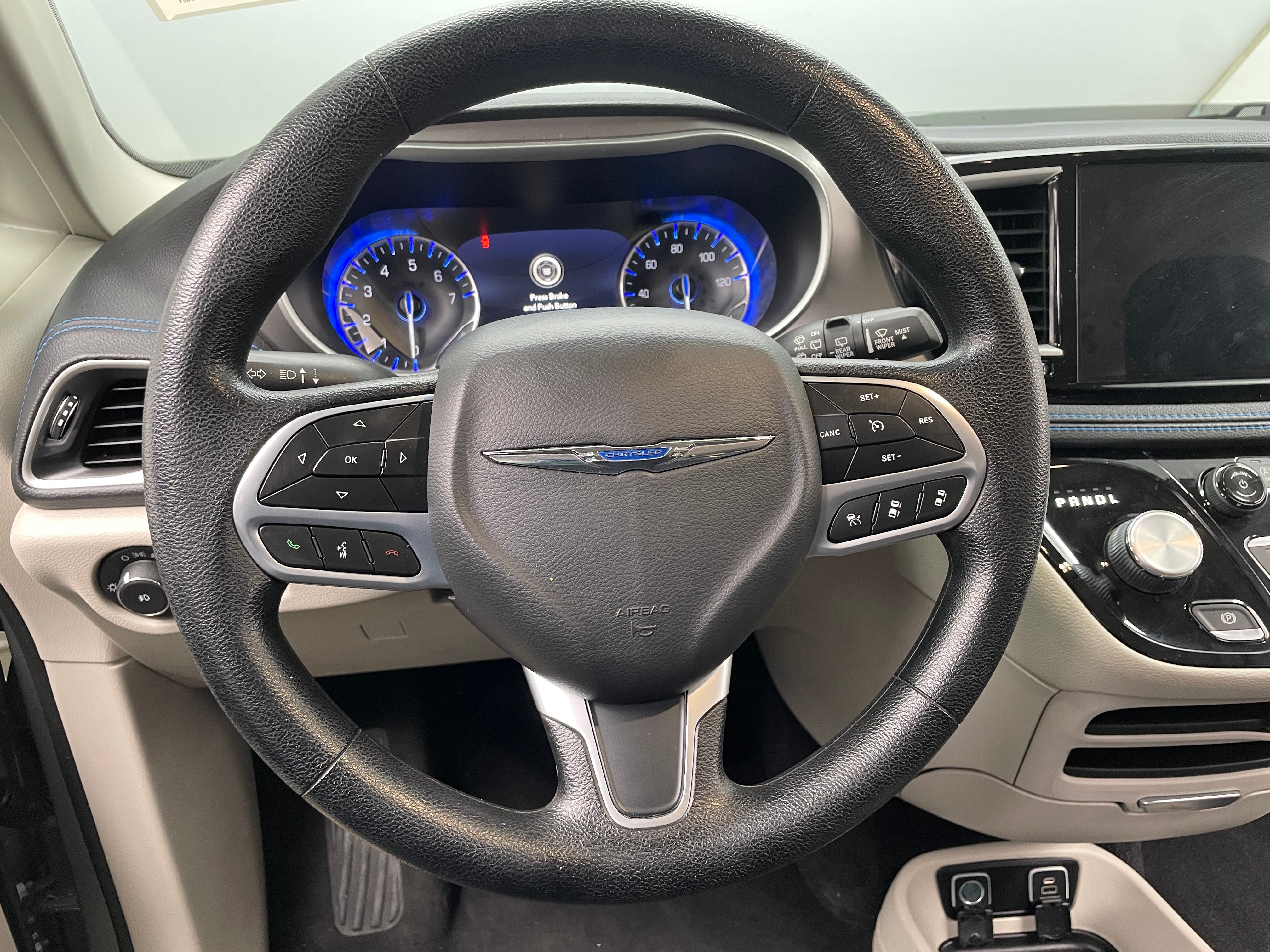 2021 Chrysler Pacifica Touring 5