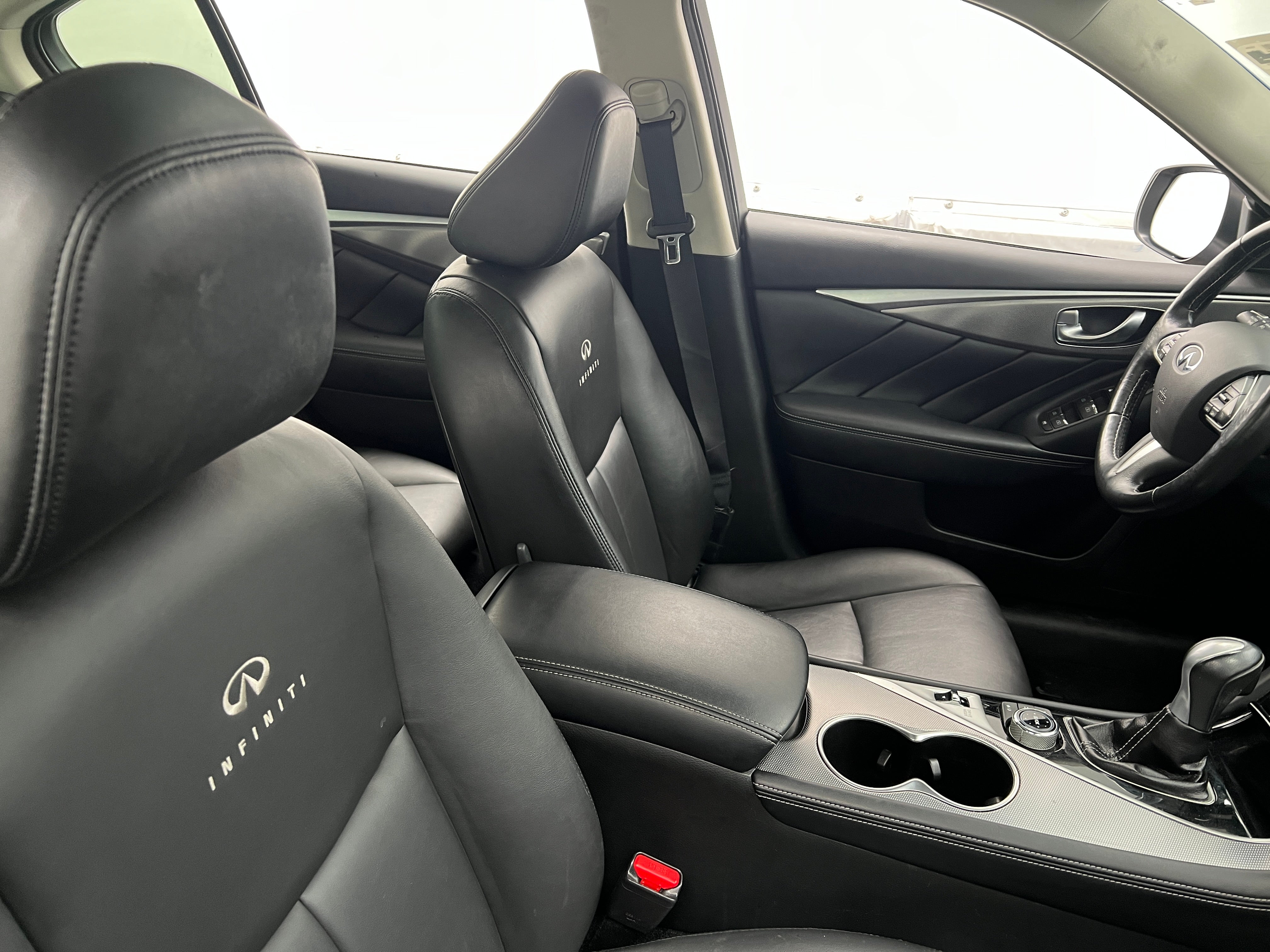 2014 INFINITI Q50  2